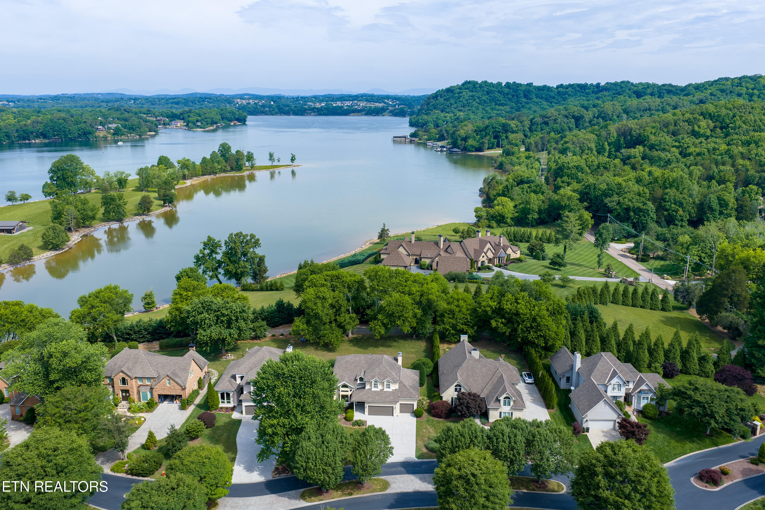 9615 Mariners Point Knoxville TN 37922