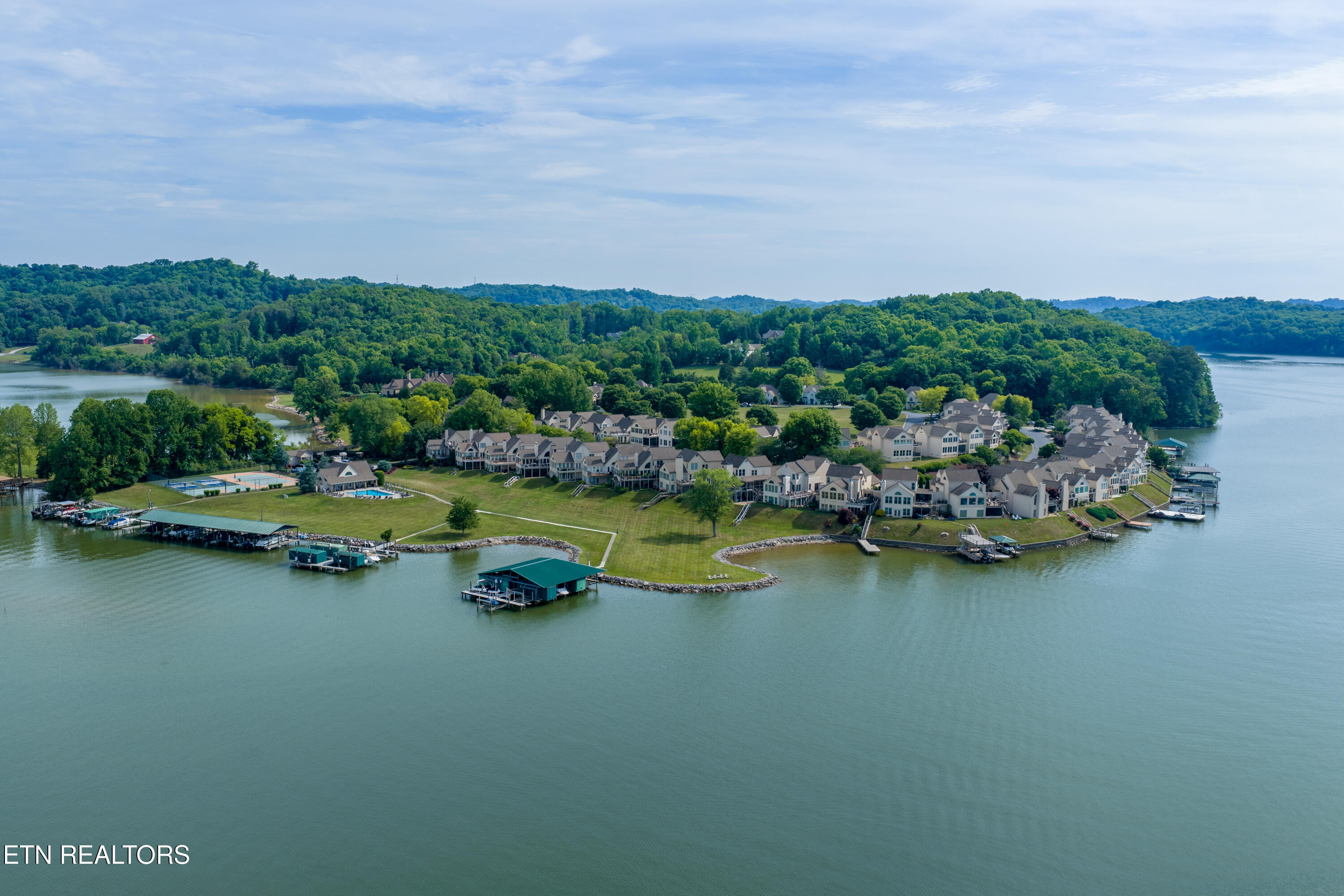 9615 Mariners Point Knoxville TN 37922