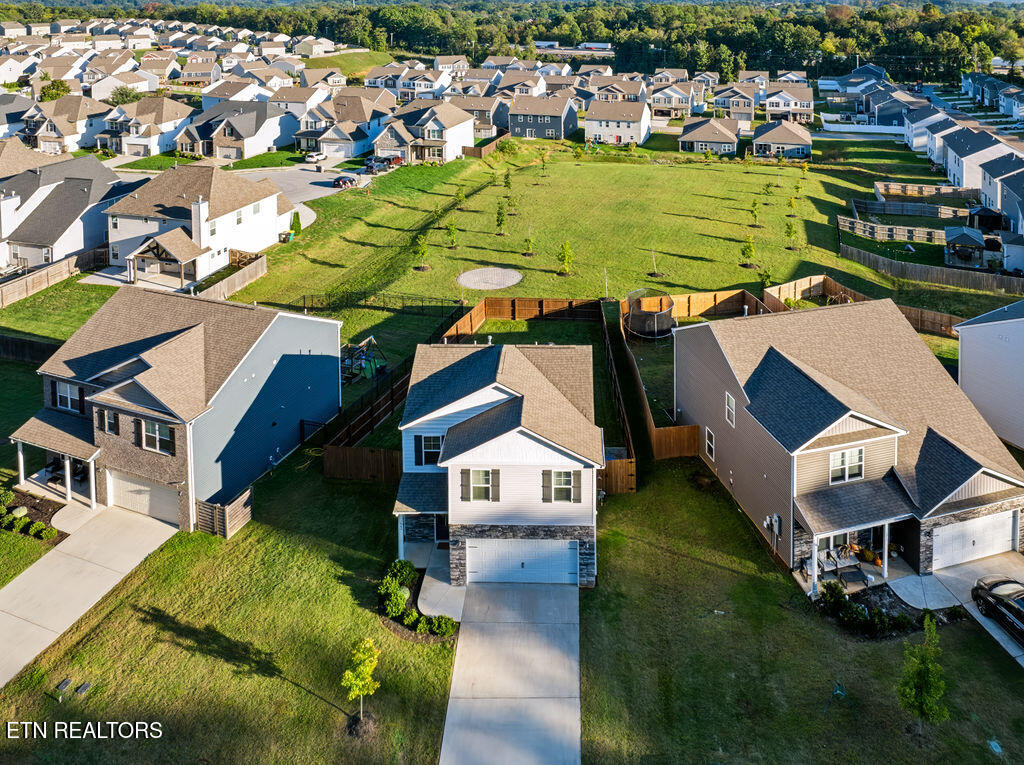 1060 Curly Top Lane Knoxville TN 37932