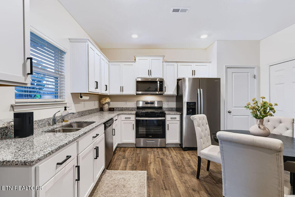 1060 Curly Top Lane Knoxville TN 37932