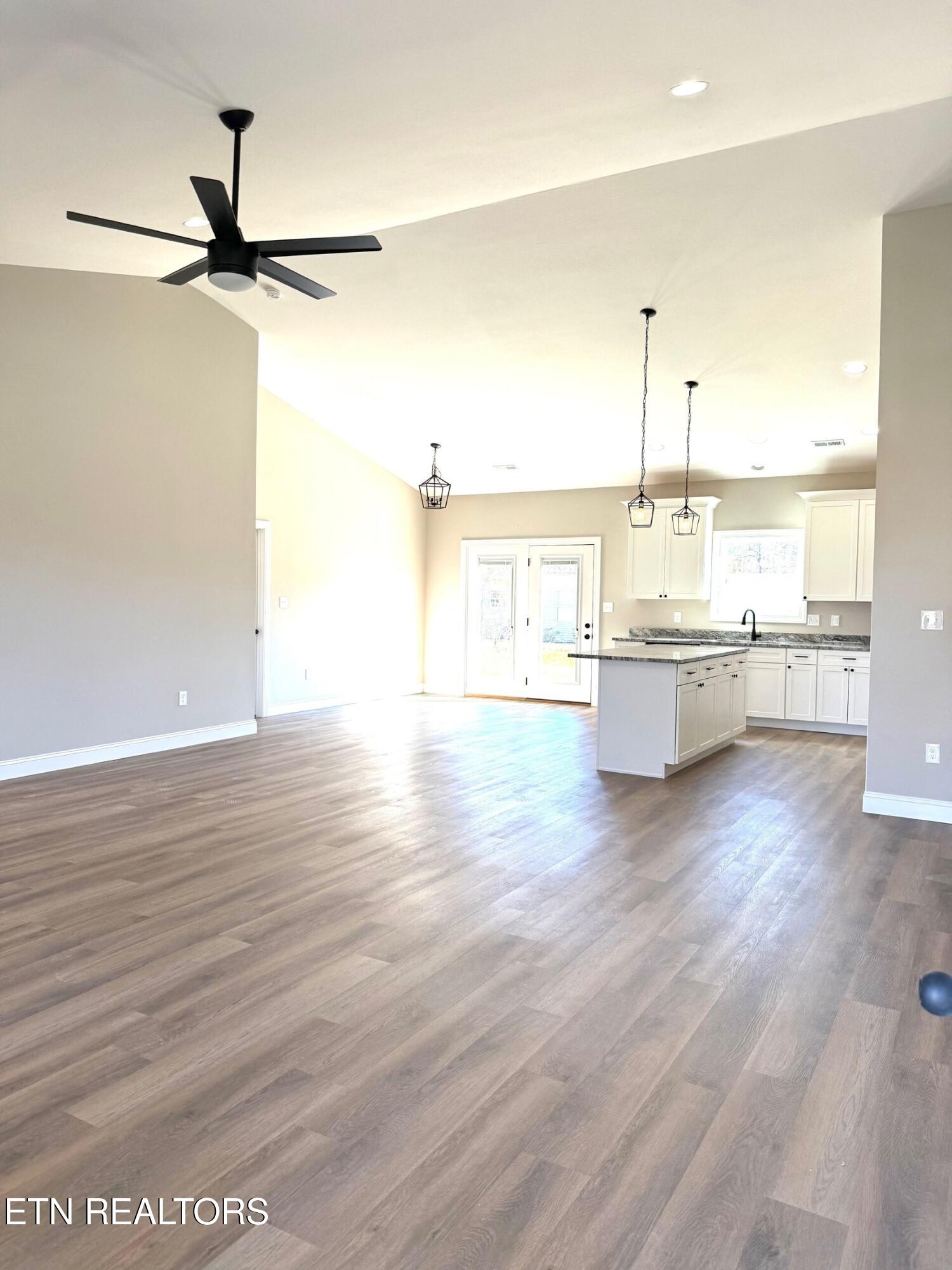 218 Mossy Rock Road Clinton TN 37716