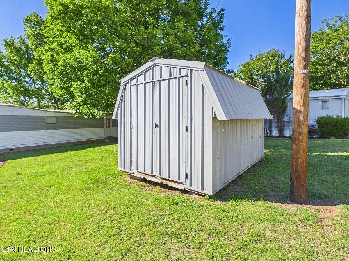 3924 River Road Ten Mile TN 37880