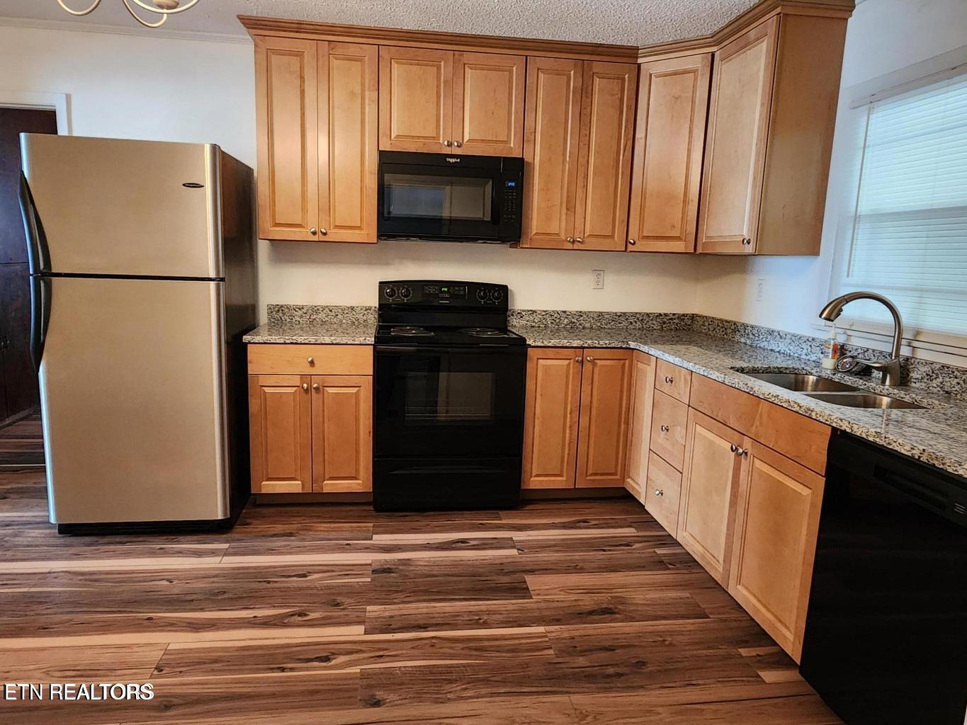1506 Ridgeway Circle Athens TN 37303