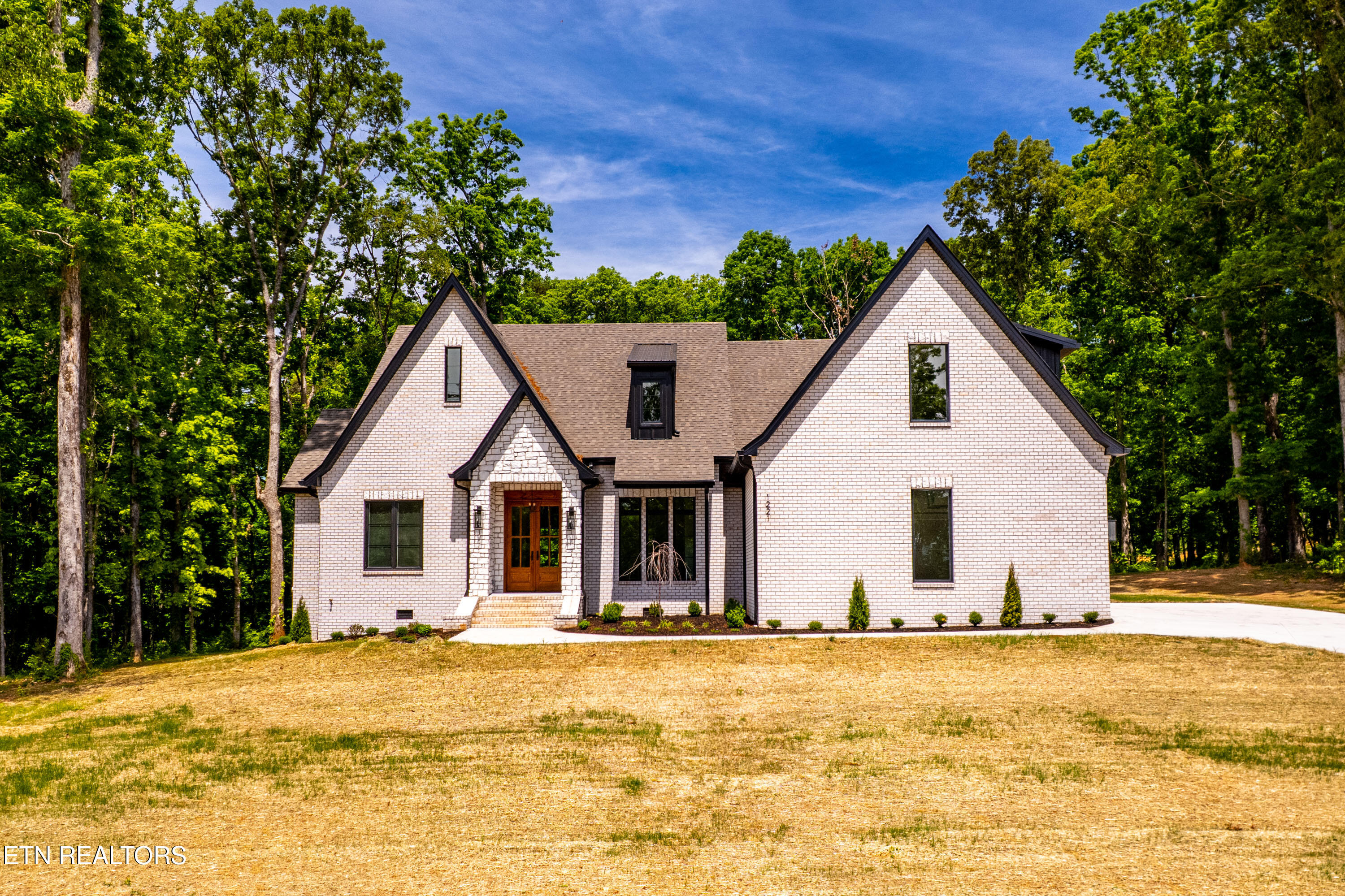 1221 Kellys View Drive Greenback TN 37742