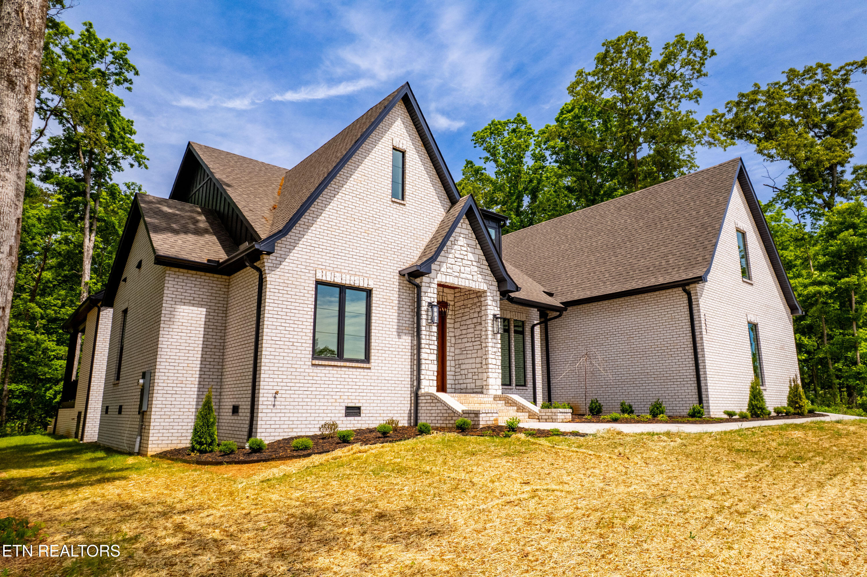 1221 Kellys View Drive Greenback TN 37742