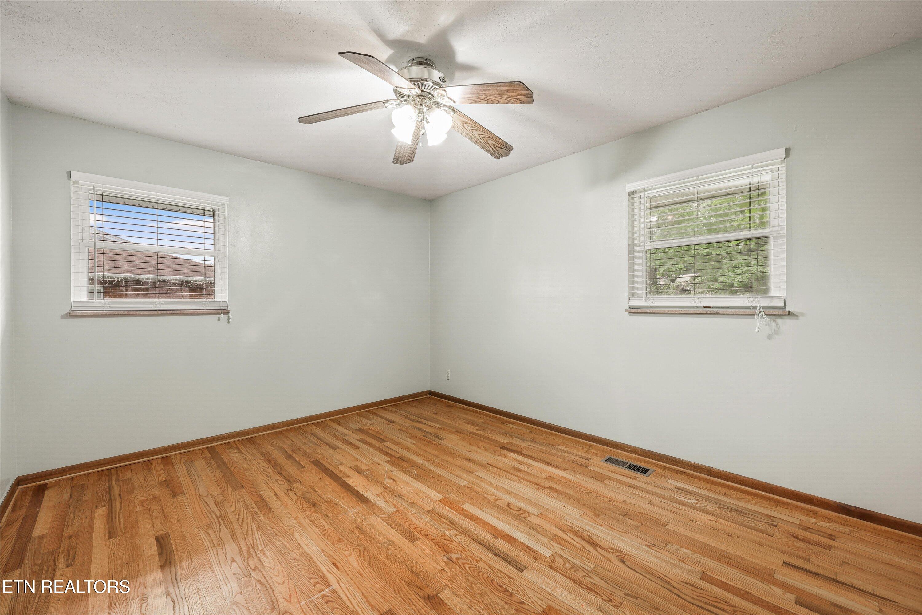 4706 Mildred Drive Knoxville TN 37914