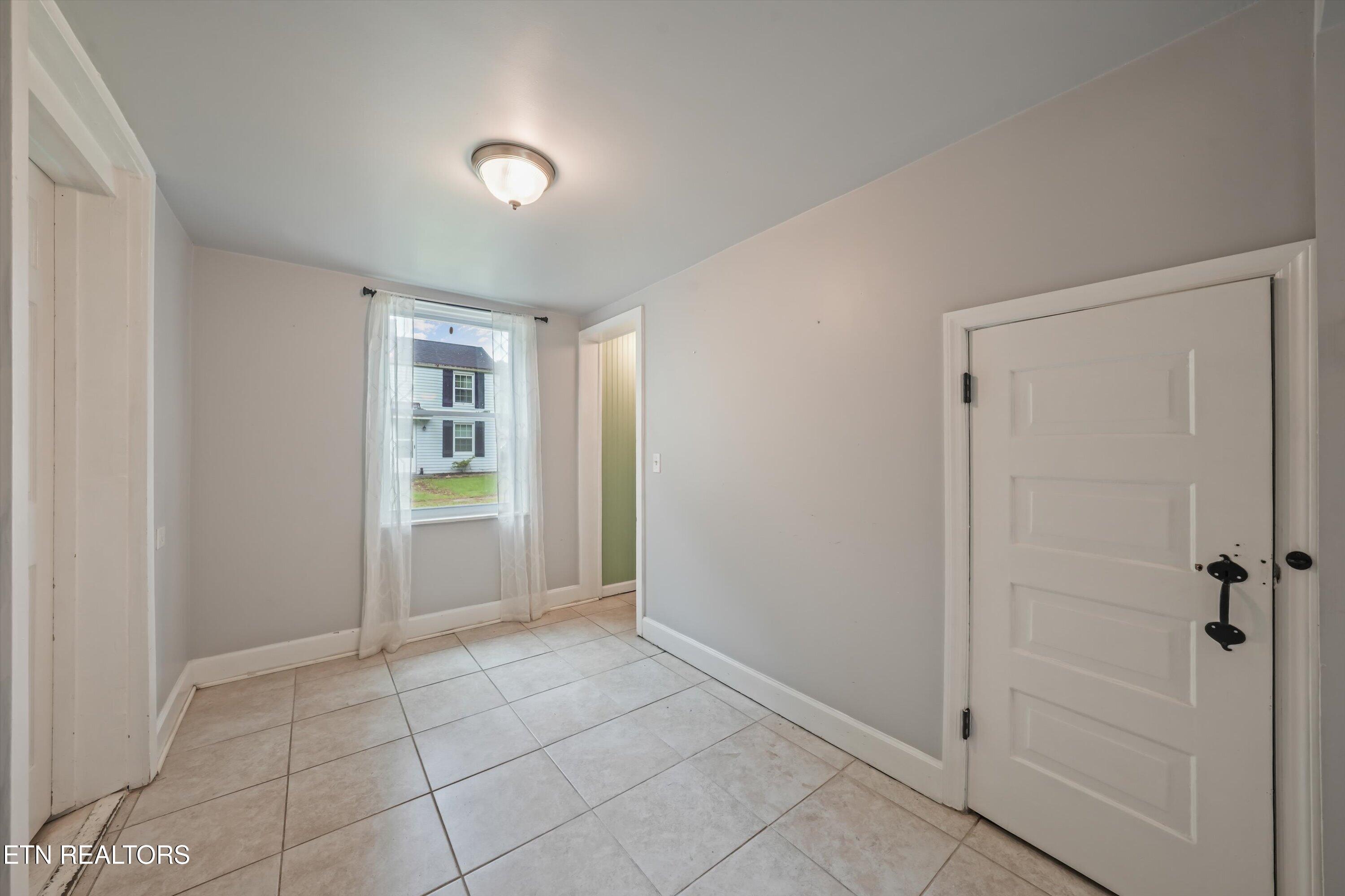 224 Oak Road Norris TN 37828