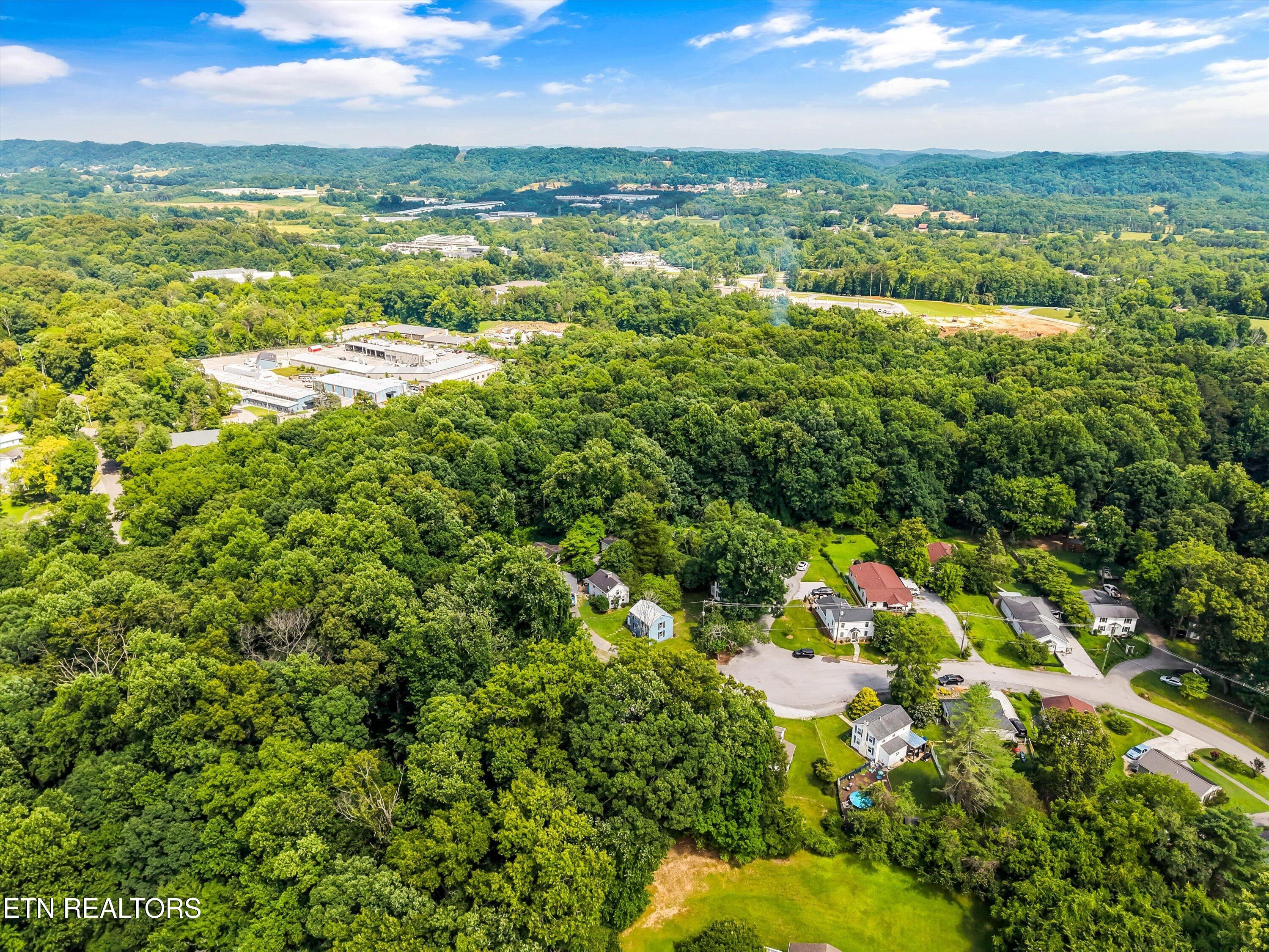 224 Oak Road Norris TN 37828