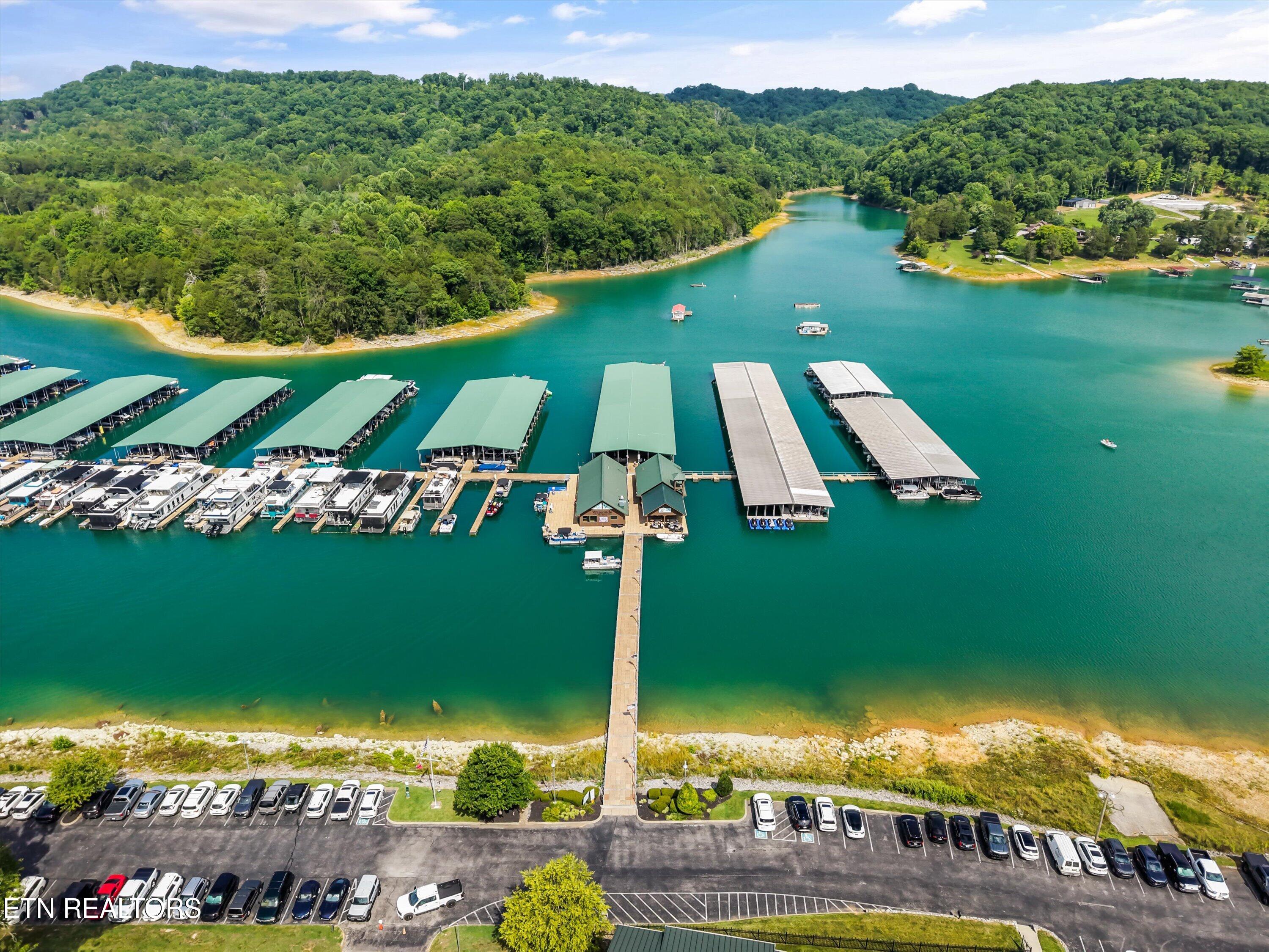 224 Oak Road Norris TN 37828