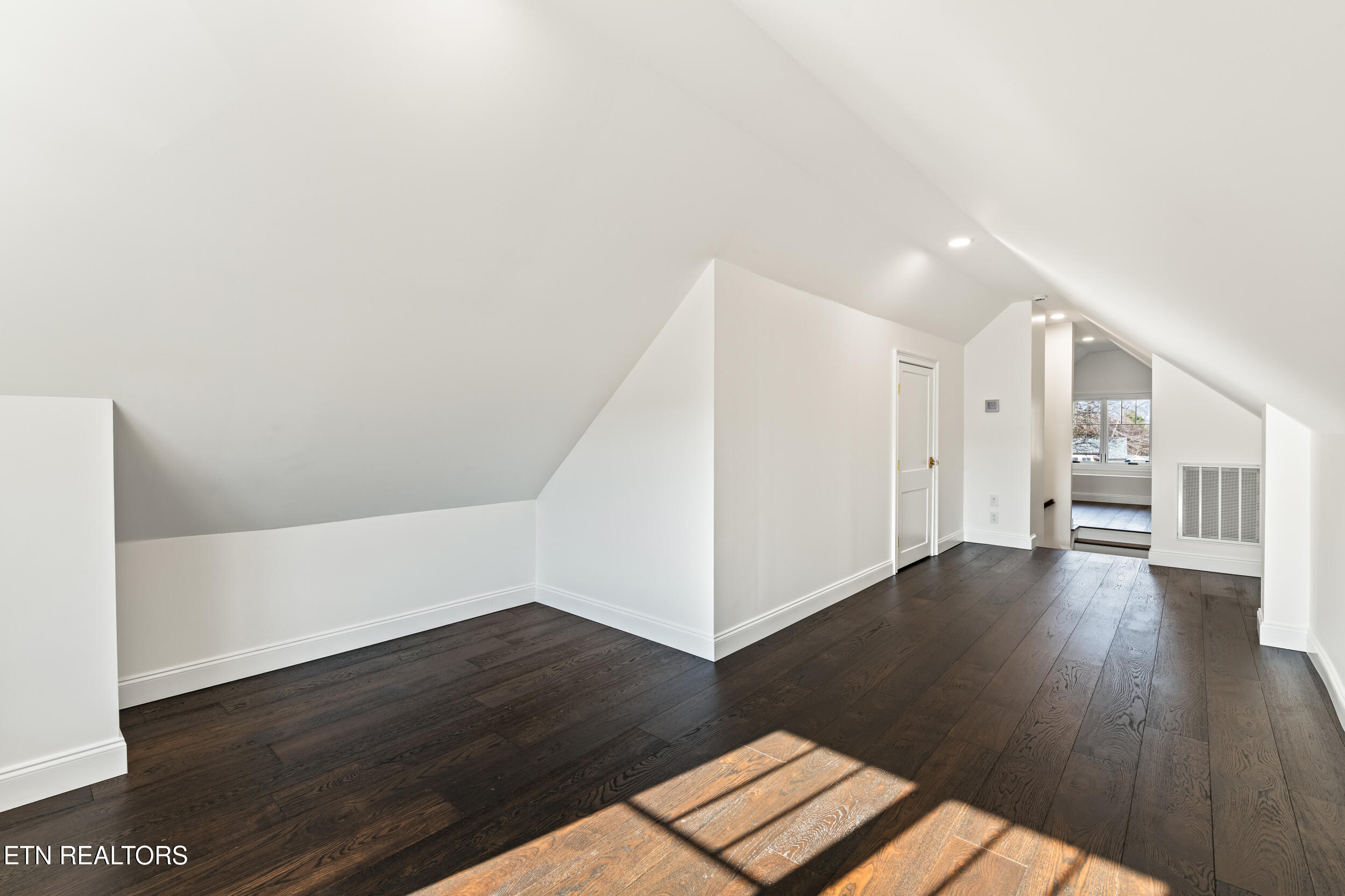 1521 Cherokee Boulevard Knoxville TN 37919