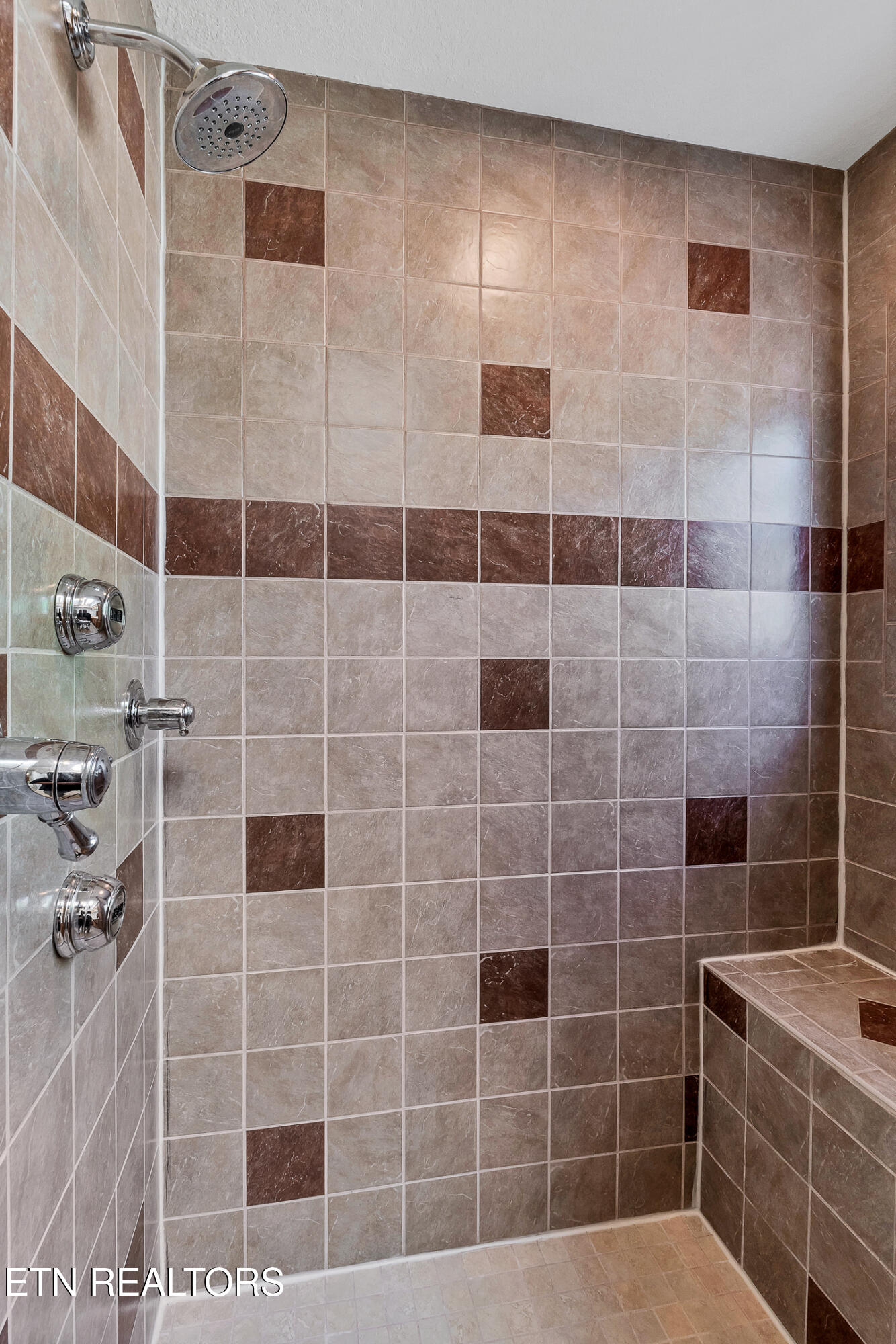 202 Candora Road Maryville TN 37804