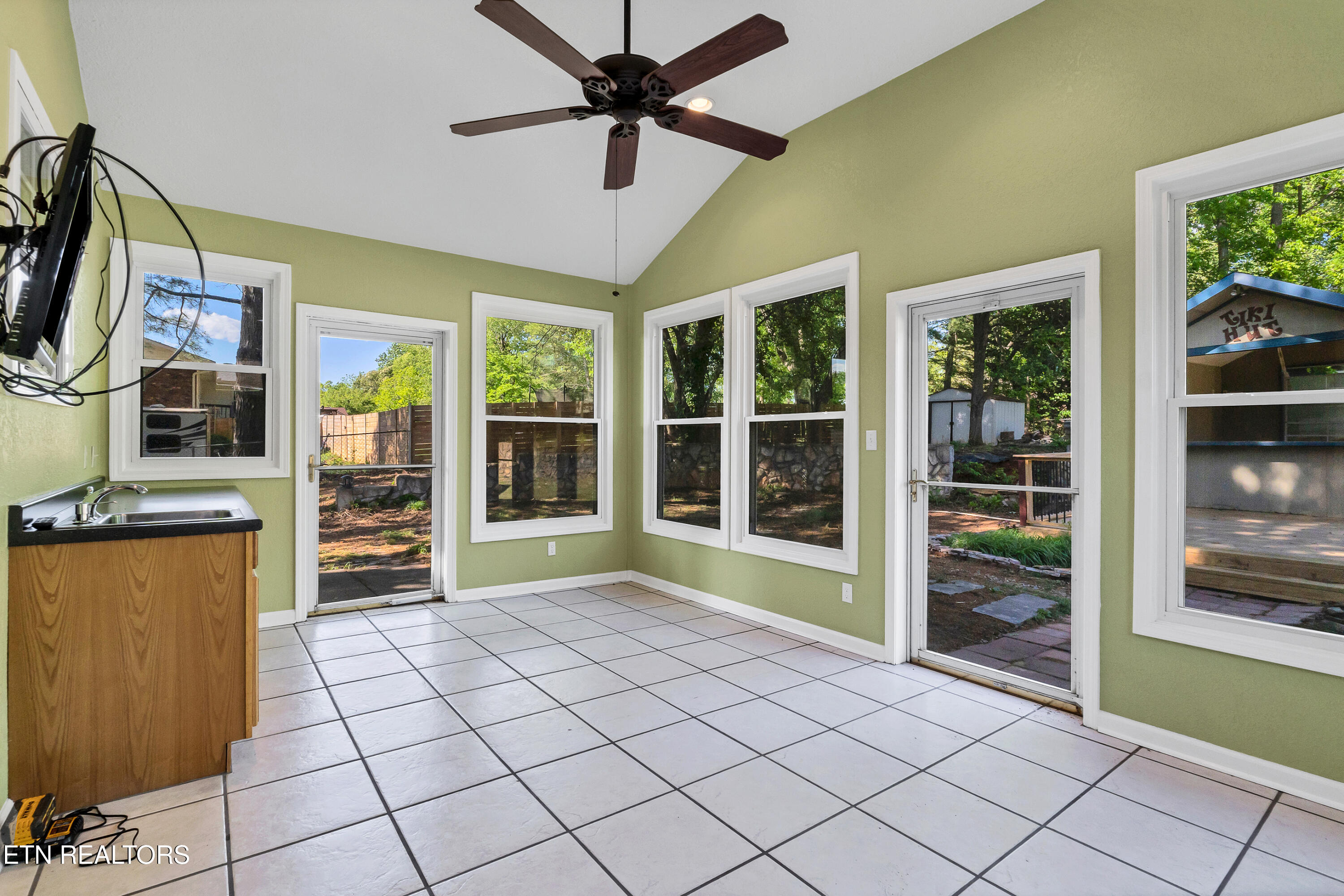 202 Candora Road Maryville TN 37804