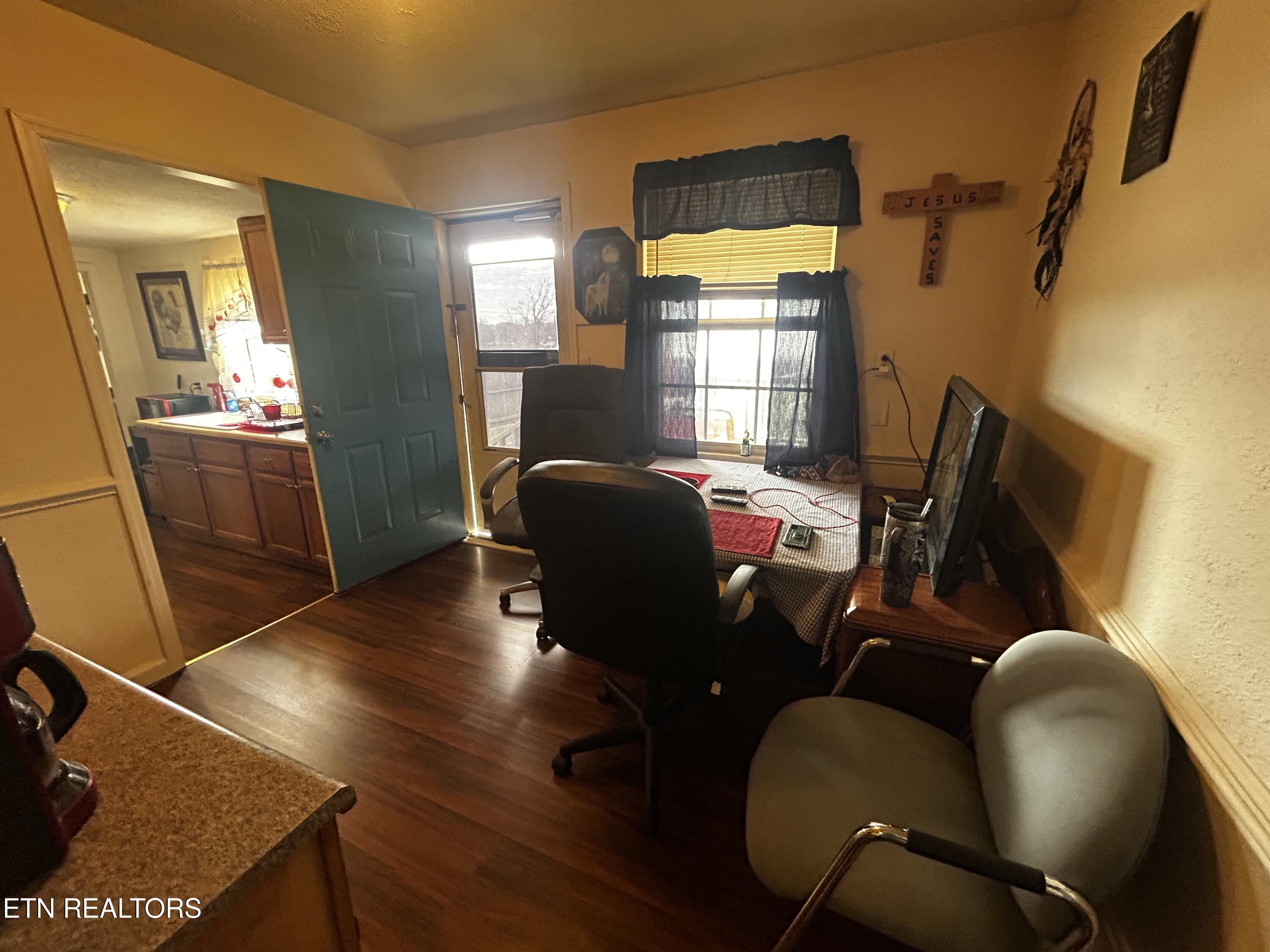 5138 S Highway 411 Madisonville TN 37354