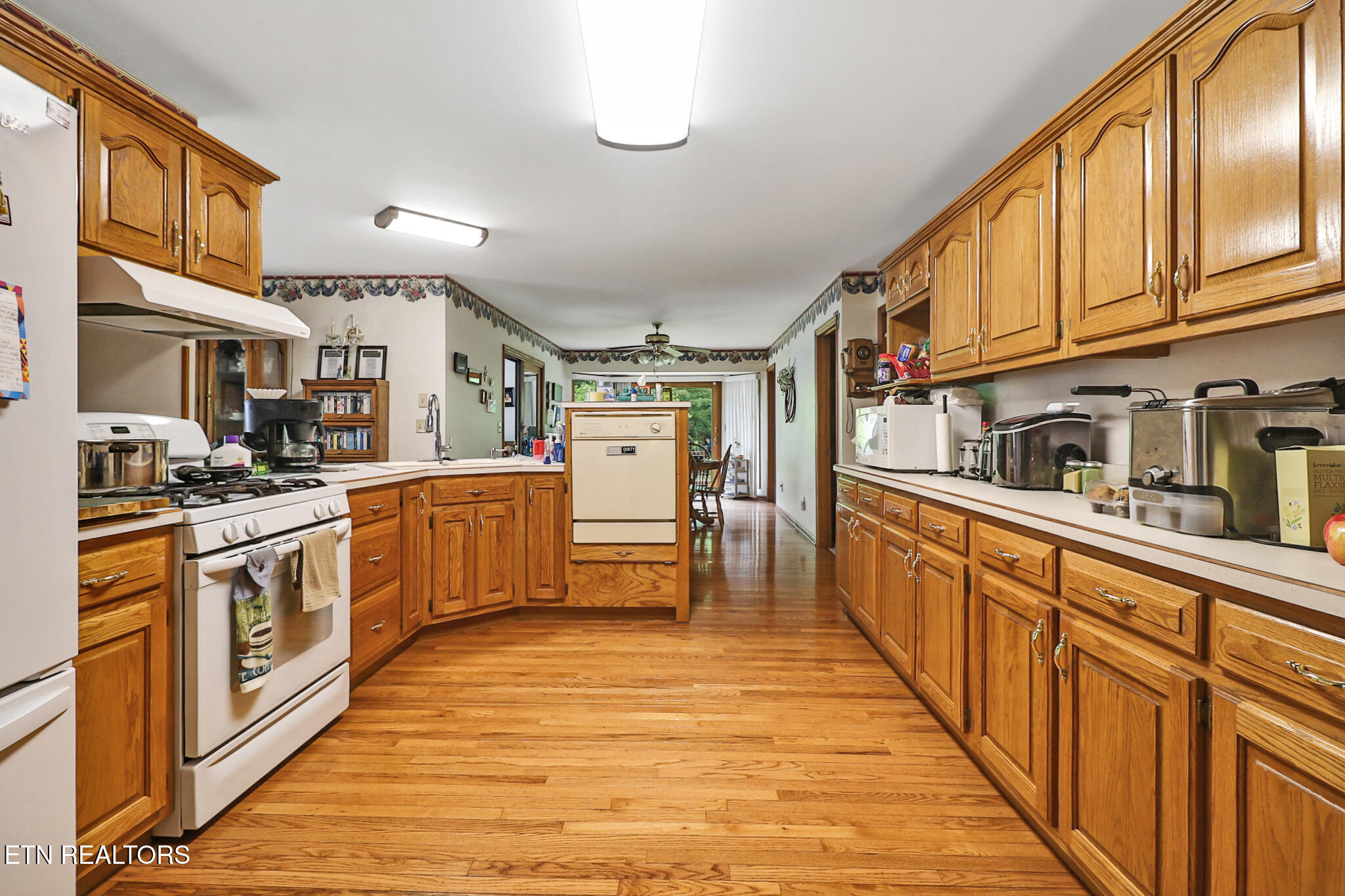 3643 S York Highway Jamestown TN 38556