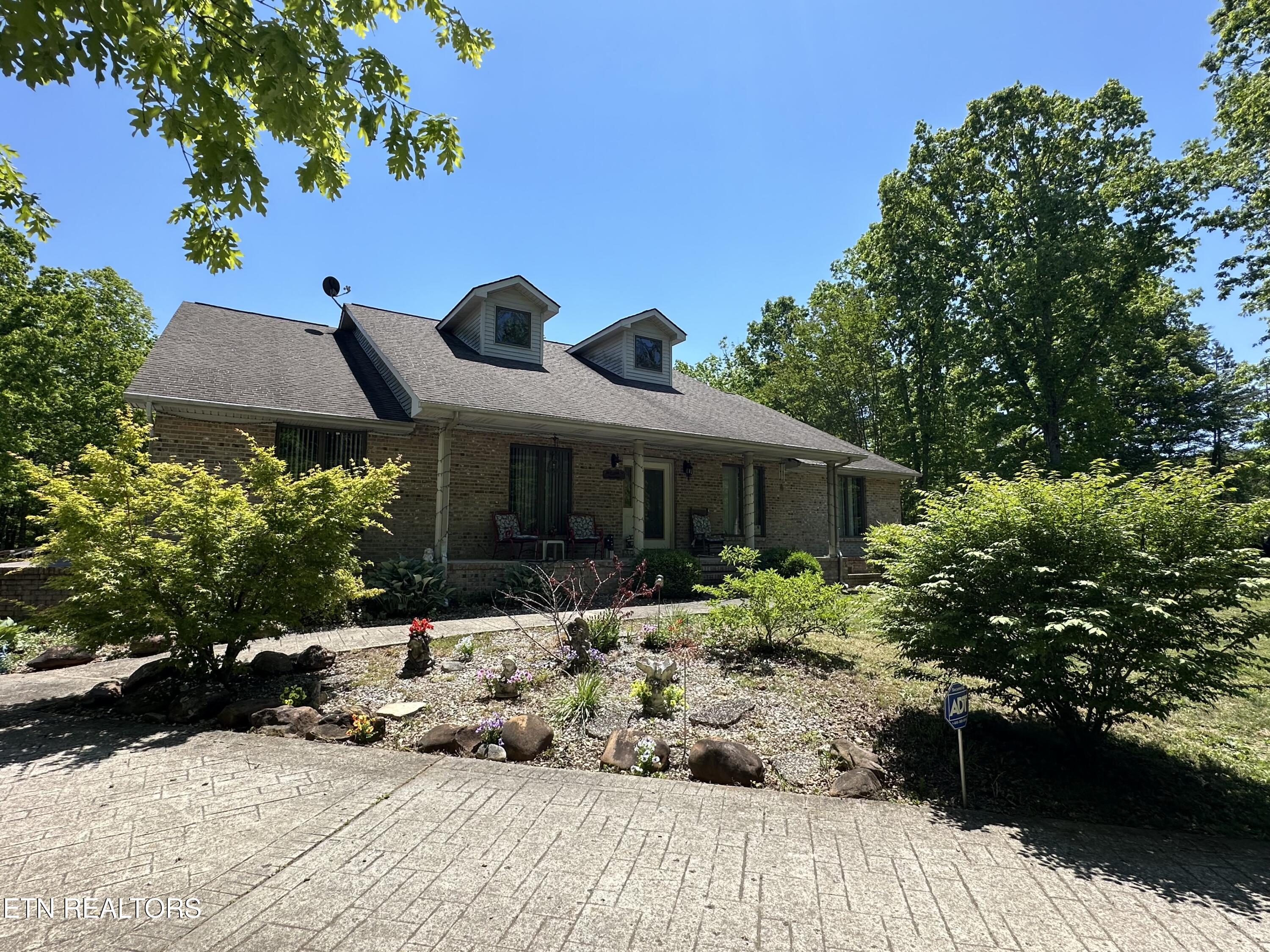 3643 S York Highway Jamestown TN 38556