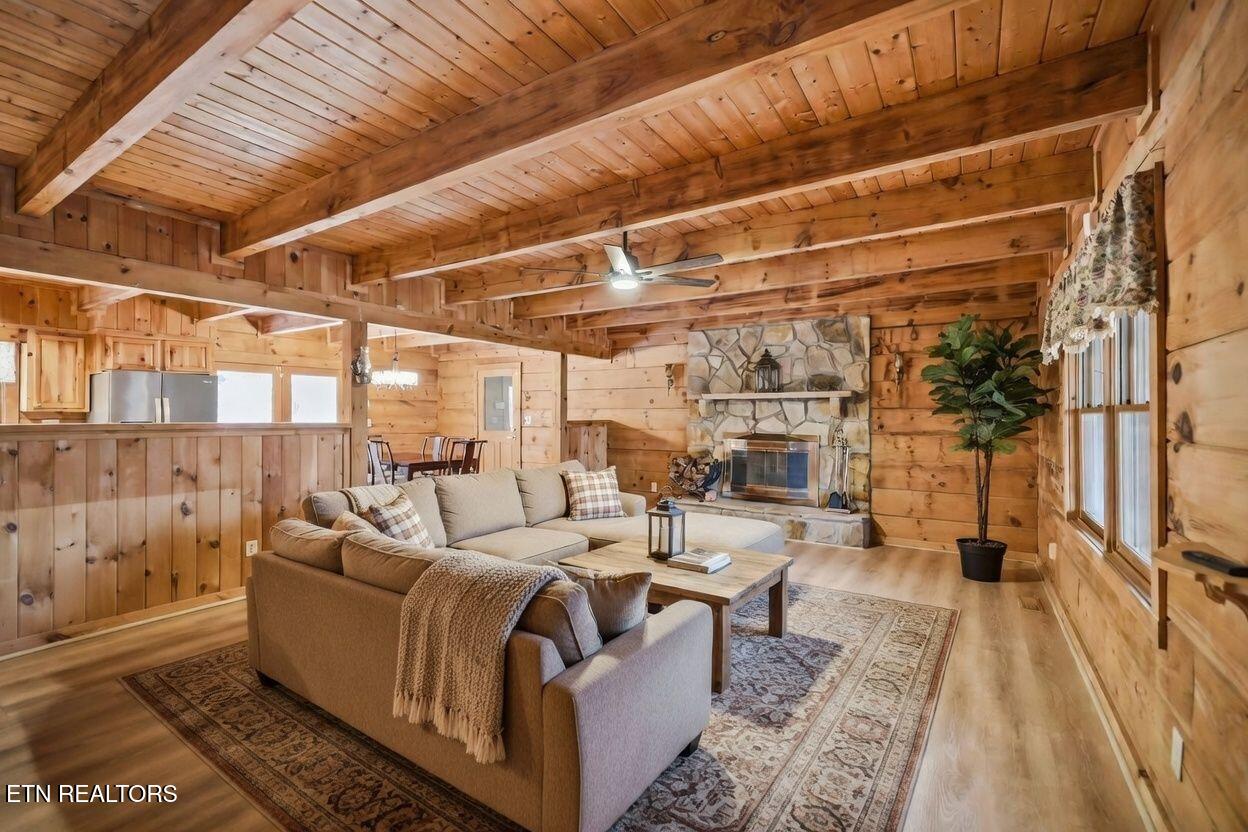 2175 Newt Huff Lane Sevierville TN 37862