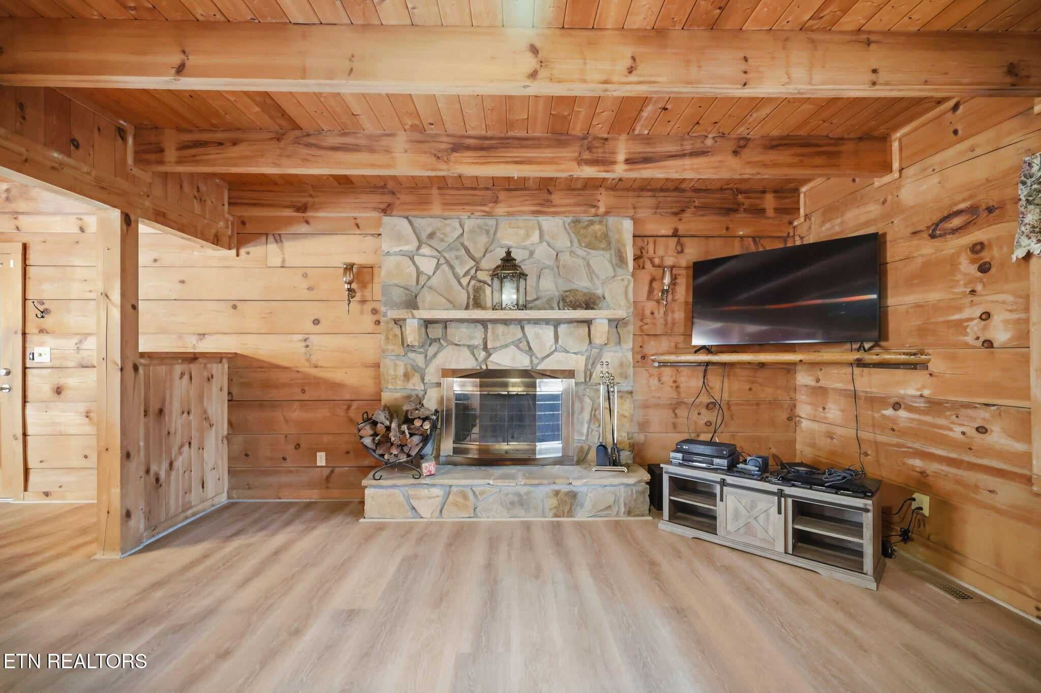 2175 Newt Huff Lane Sevierville TN 37862