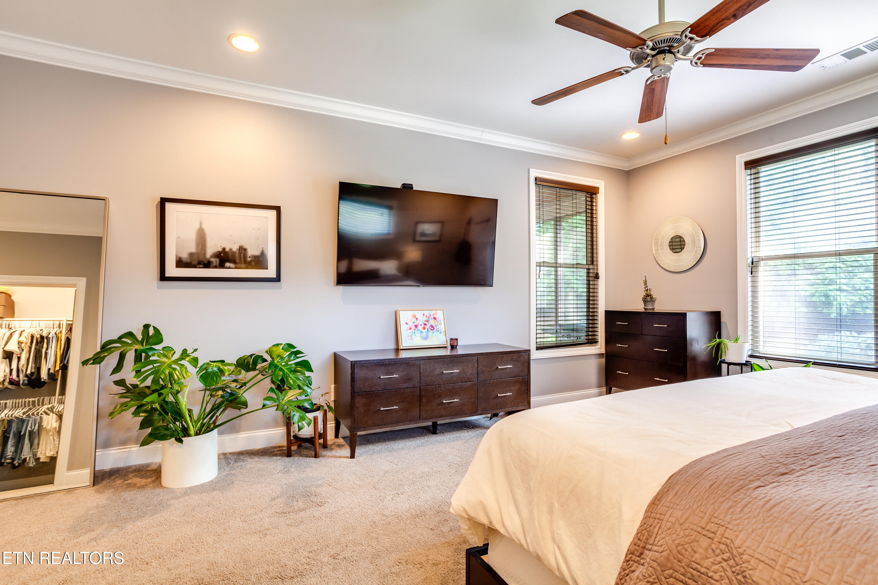 634 Oak Cove Lane Knoxville TN 37922