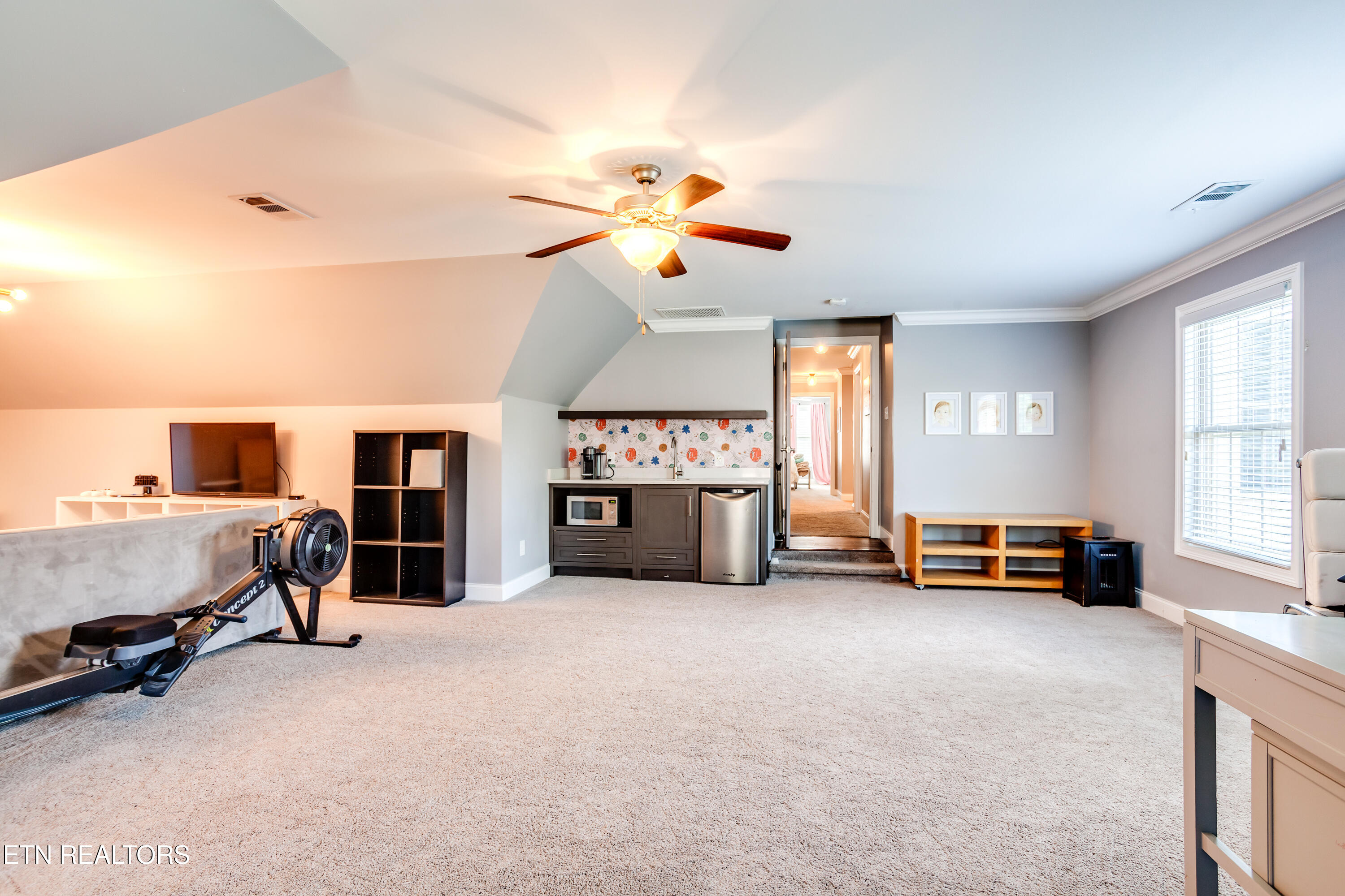 634 Oak Cove Lane Knoxville TN 37922