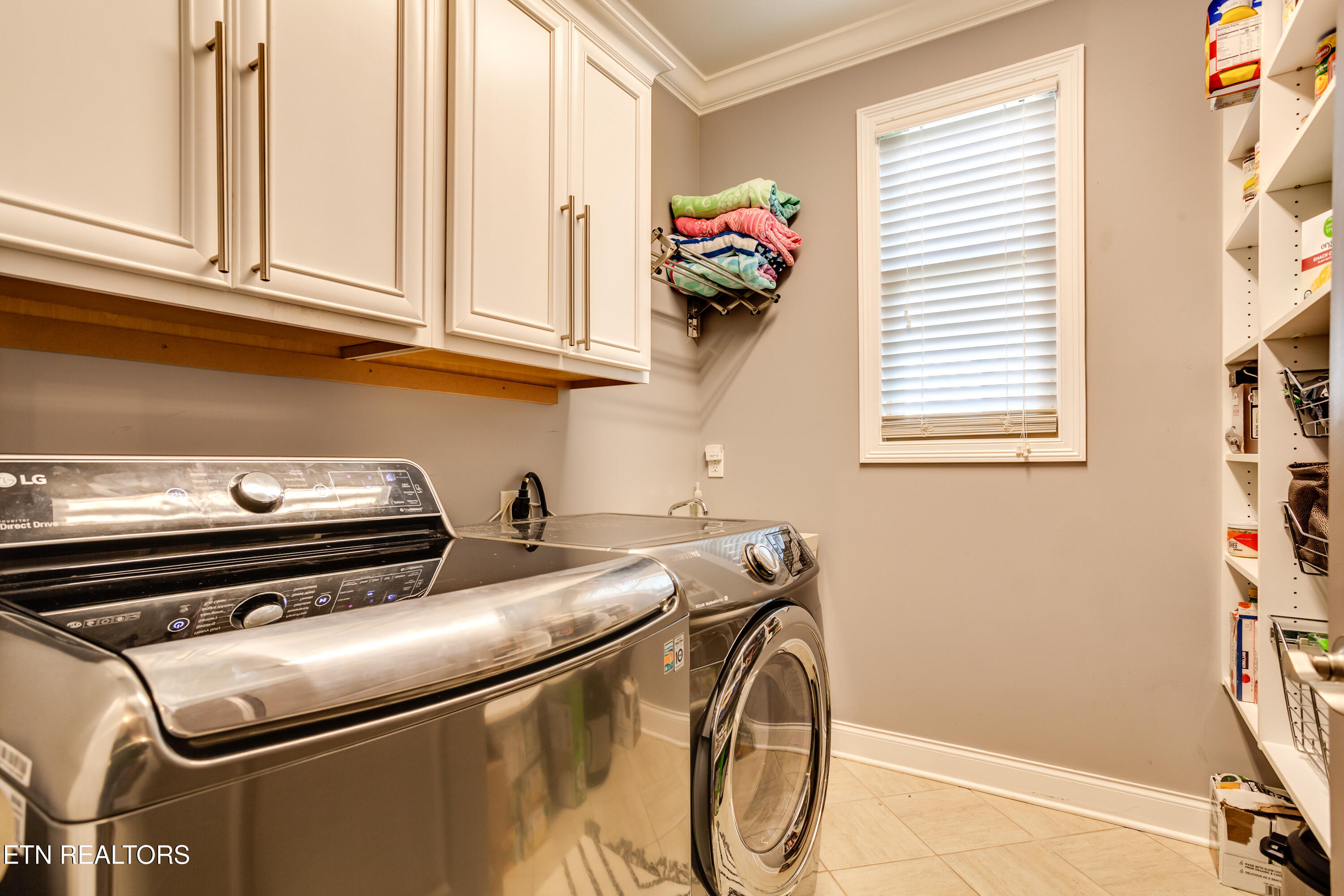 634 Oak Cove Lane Knoxville TN 37922