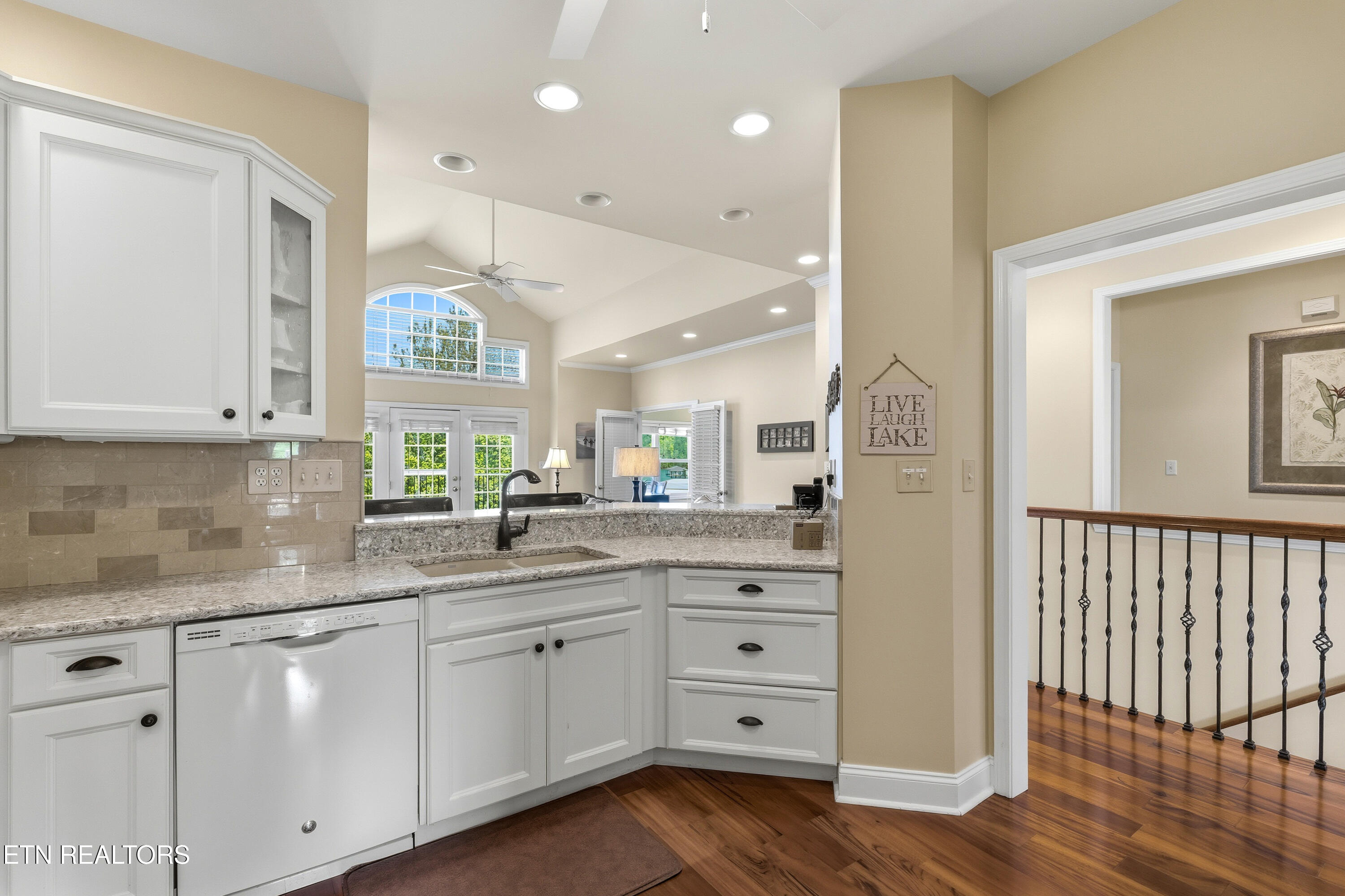 460 Morning Dove Drive Vonore TN 37885