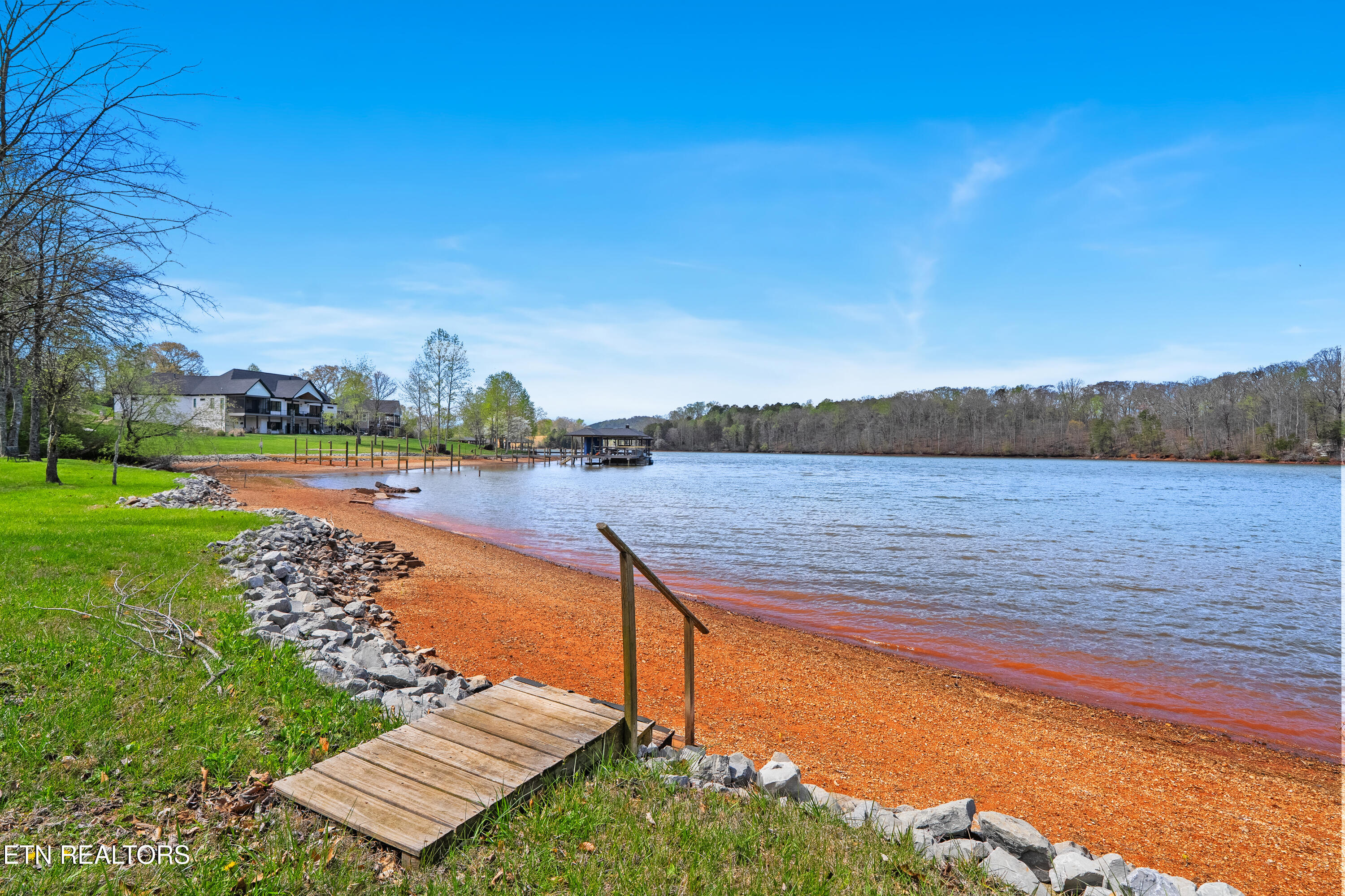 460 Morning Dove Drive Vonore TN 37885