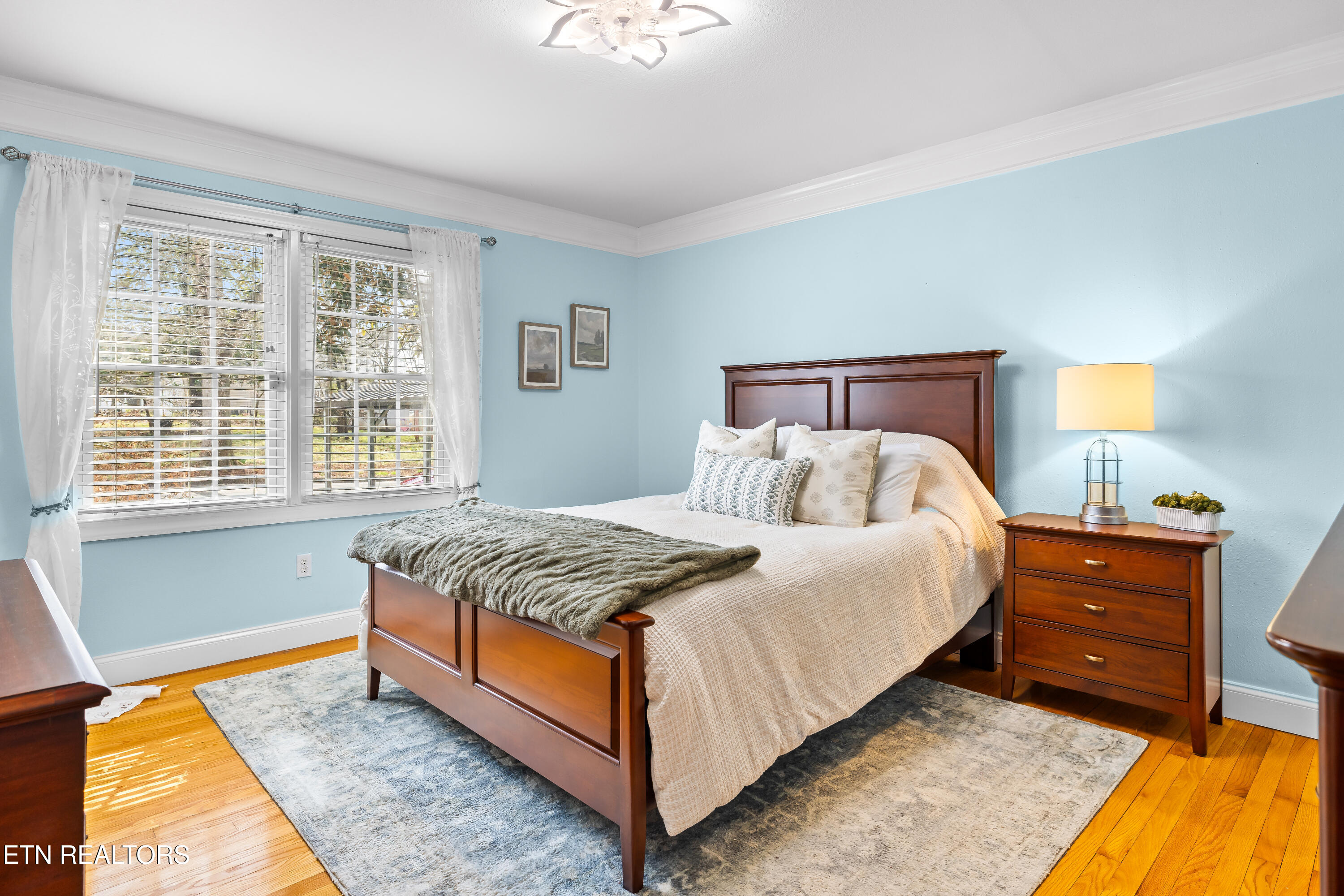 406 Chestnut Street Sweetwater TN 37874