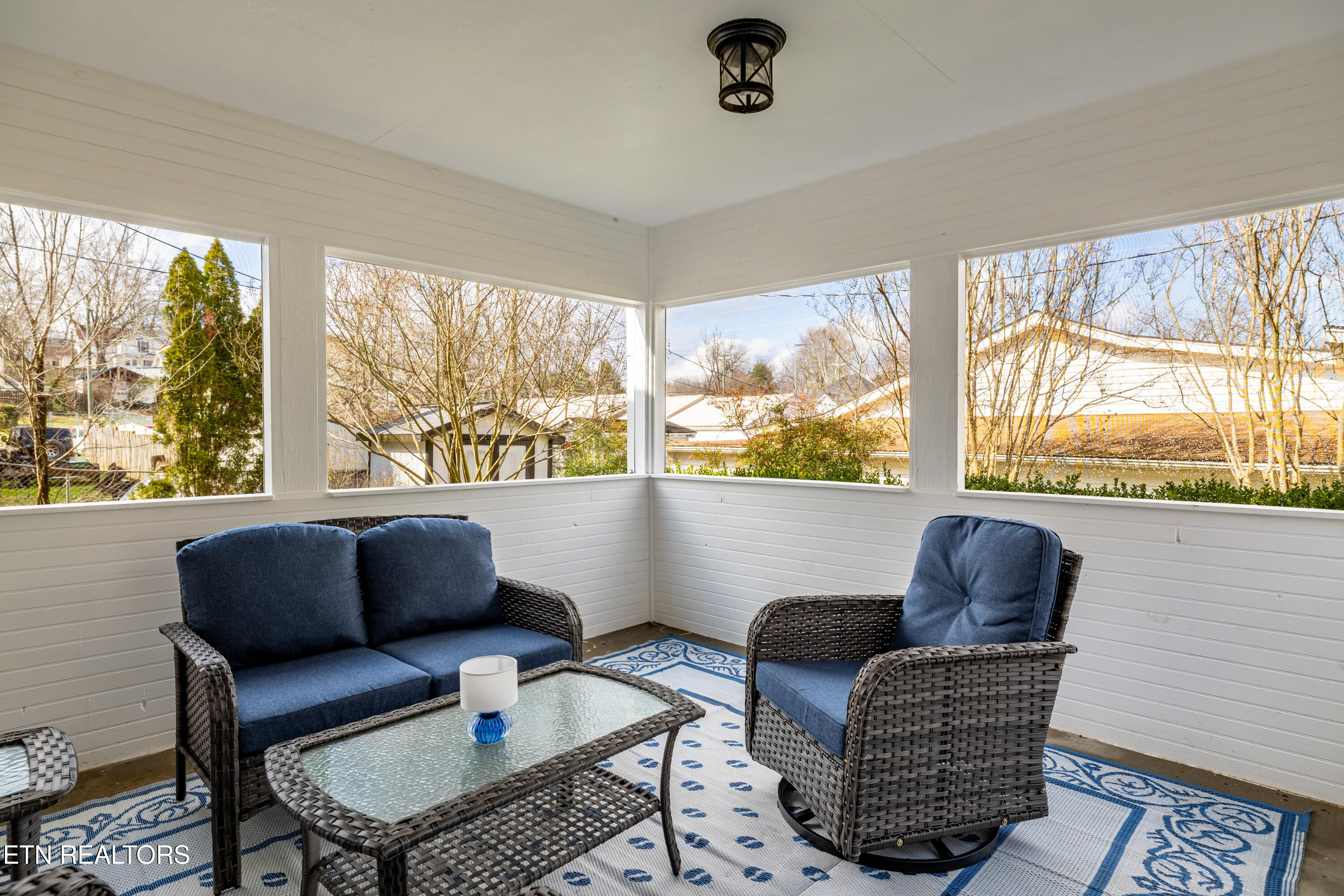 406 Chestnut Street Sweetwater TN 37874