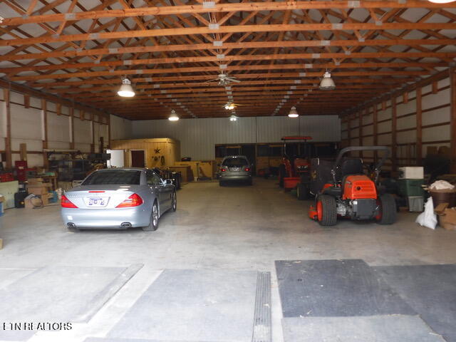734 Ridgetop Drive Jamestown TN 38556