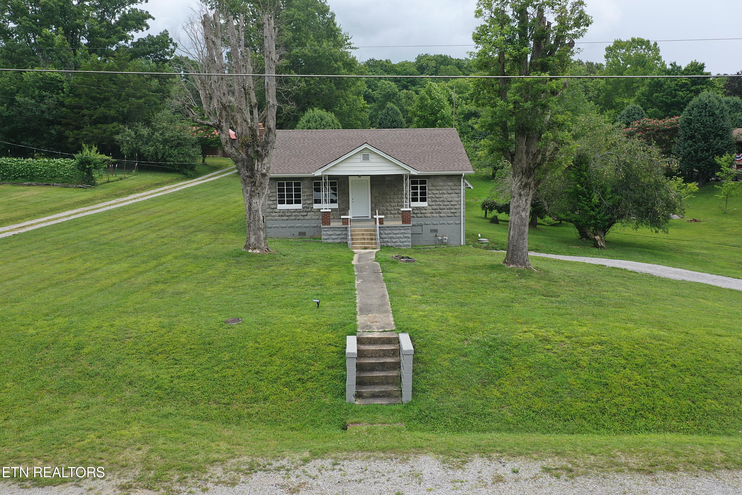 231 Galloway Drive Helenwood TN 37755