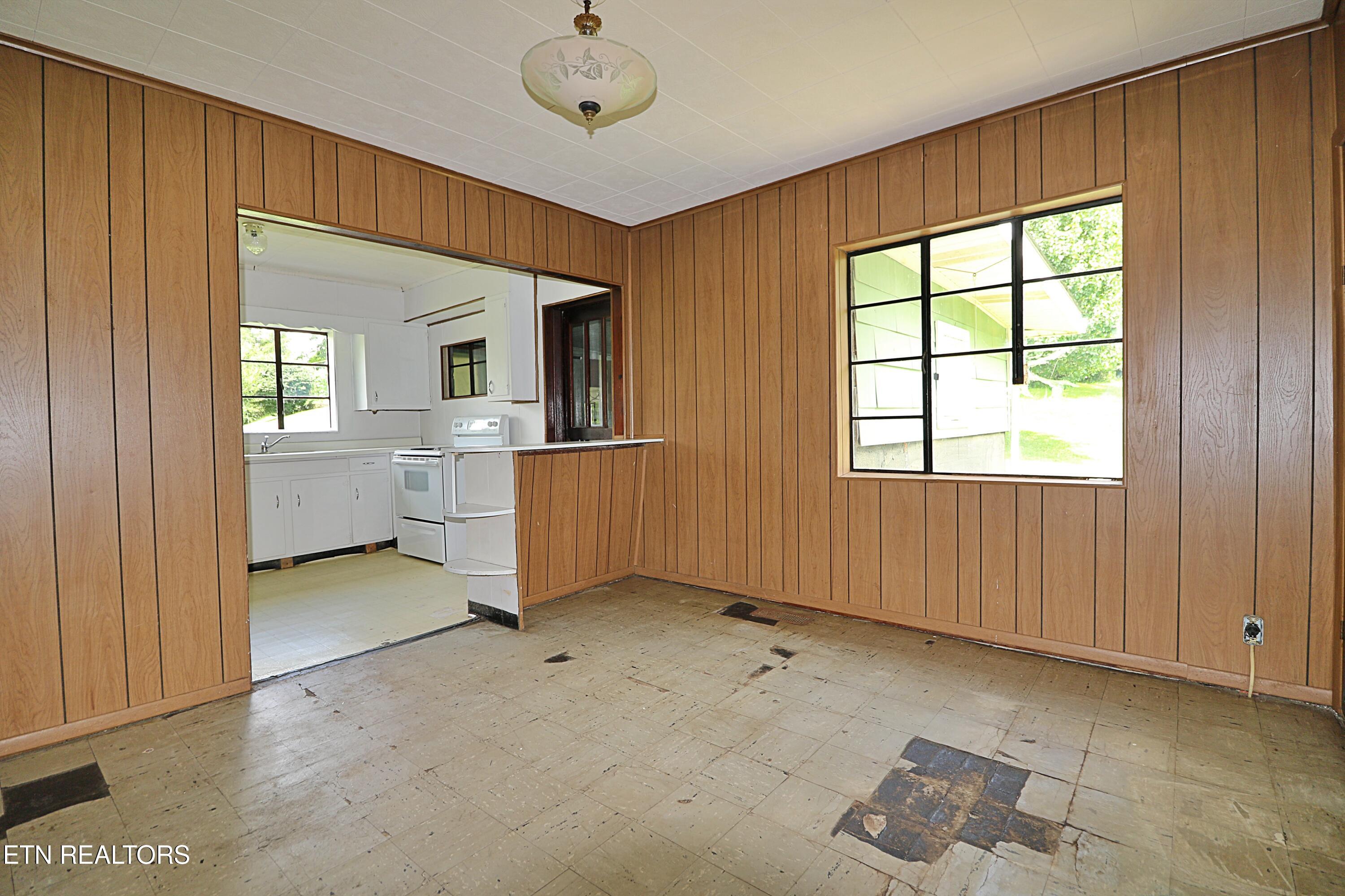 231 Galloway Drive Helenwood TN 37755