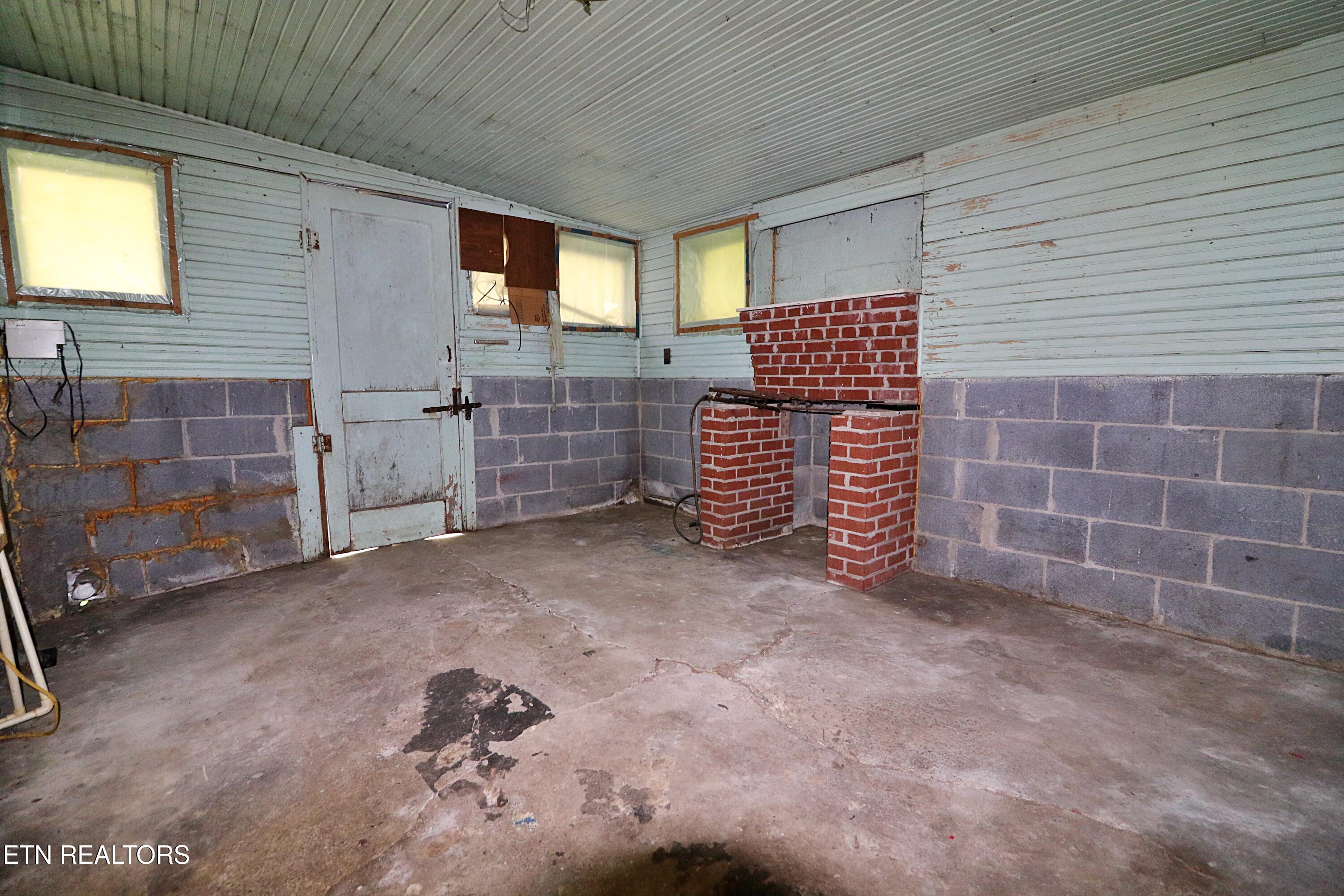 231 Galloway Drive Helenwood TN 37755