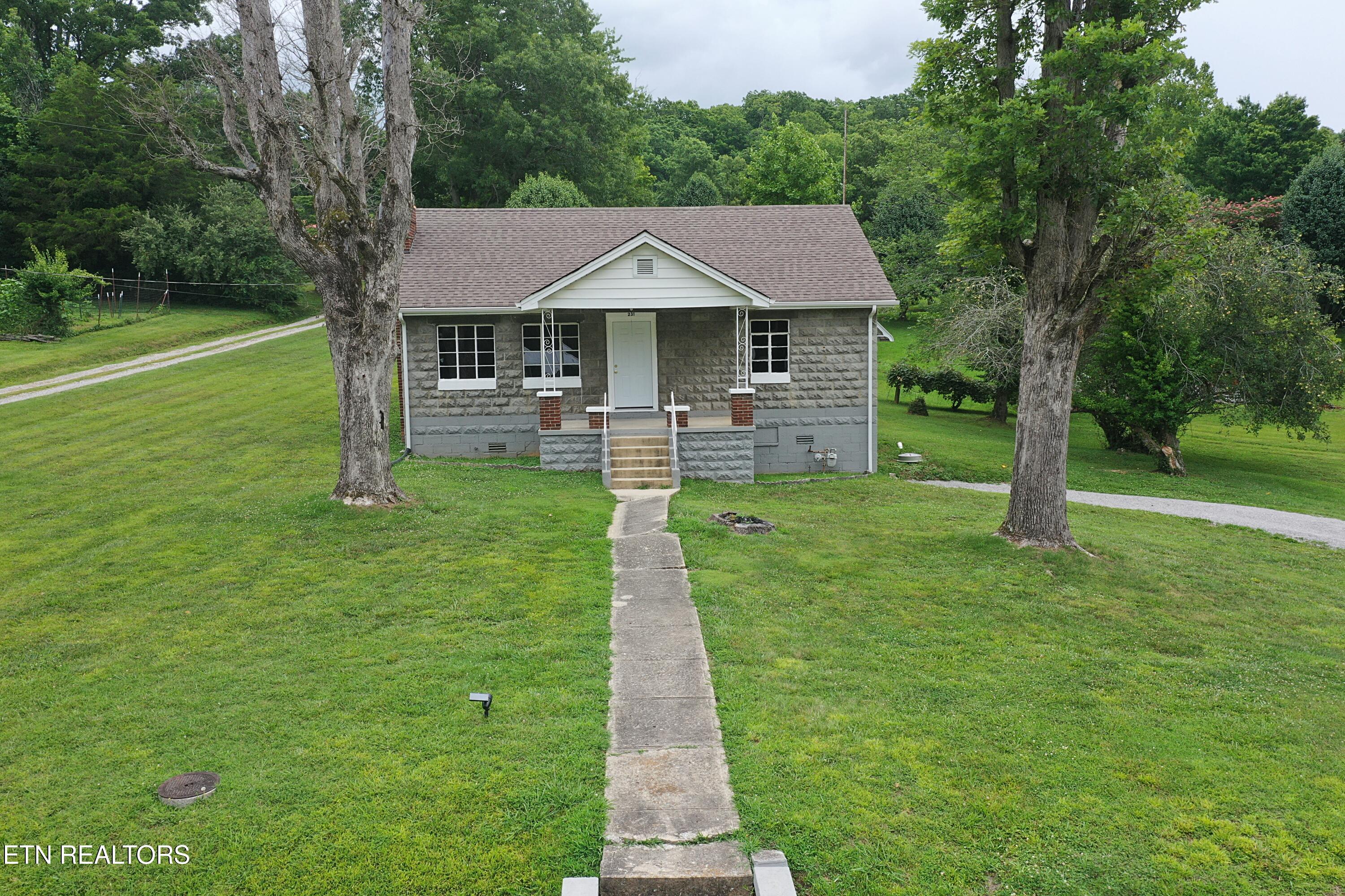231 Galloway Drive Helenwood TN 37755