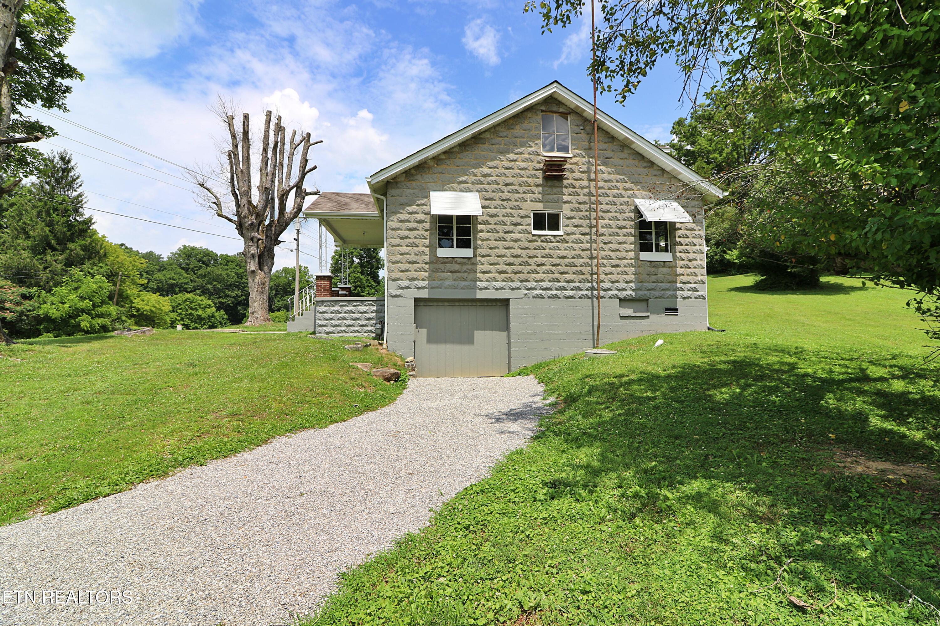 231 Galloway Drive Helenwood TN 37755