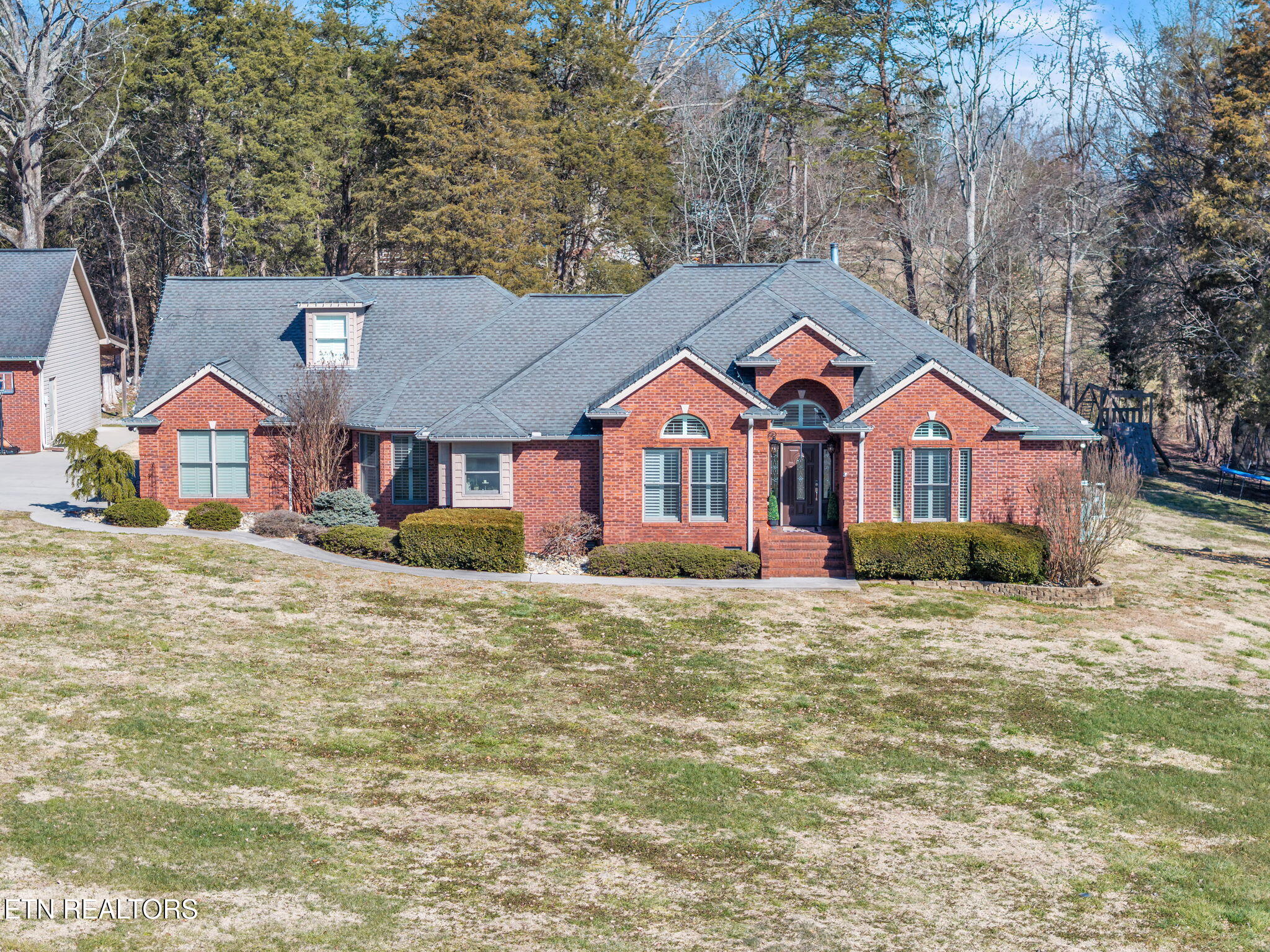 107 Brushy Valley Road Clinton TN 37716