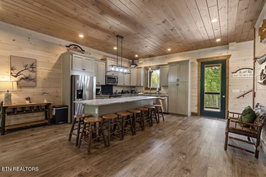 3504 Sand Ridge Way Pigeon Forge TN 37863