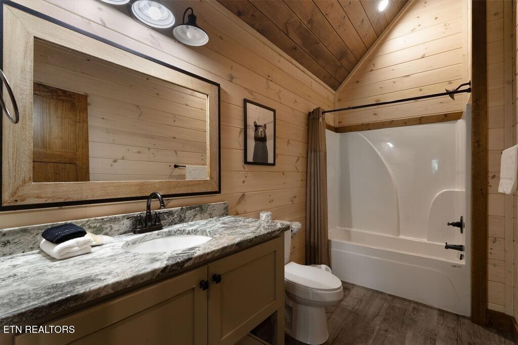 3504 Sand Ridge Way Pigeon Forge TN 37863