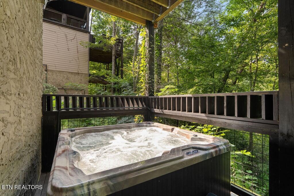 3504 Sand Ridge Way Pigeon Forge TN 37863