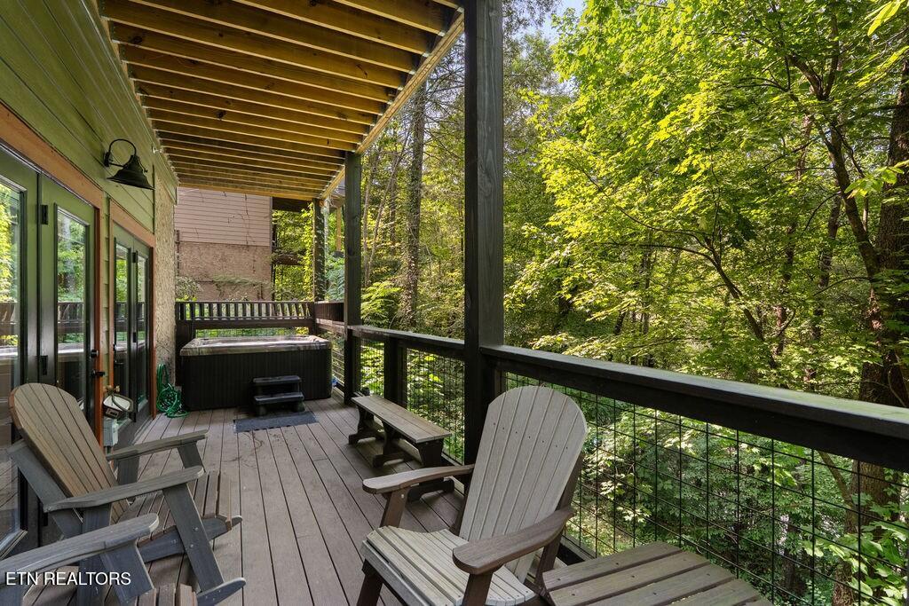 3504 Sand Ridge Way Pigeon Forge TN 37863