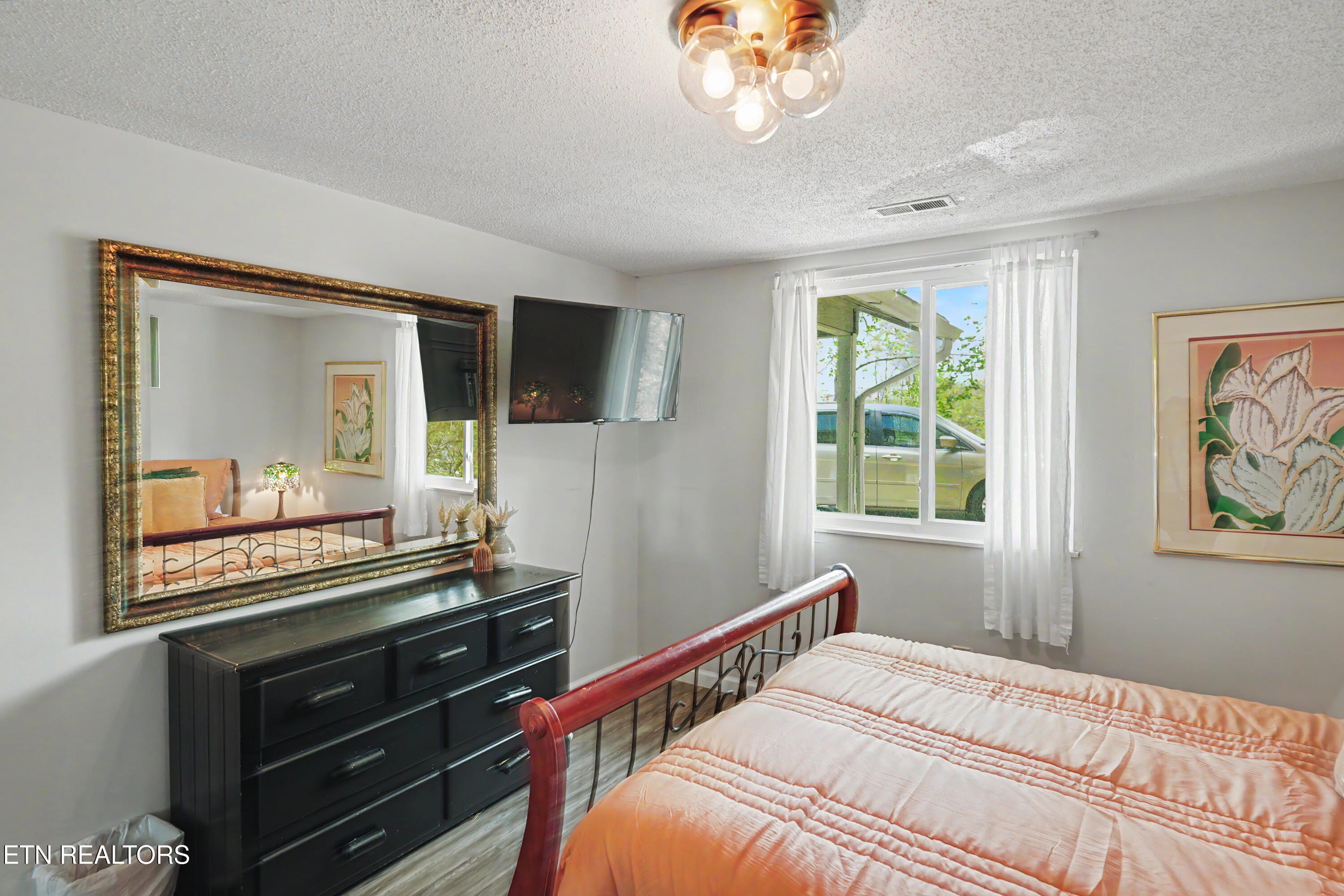1030 Fox Tail Trail Gatlinburg TN 37738