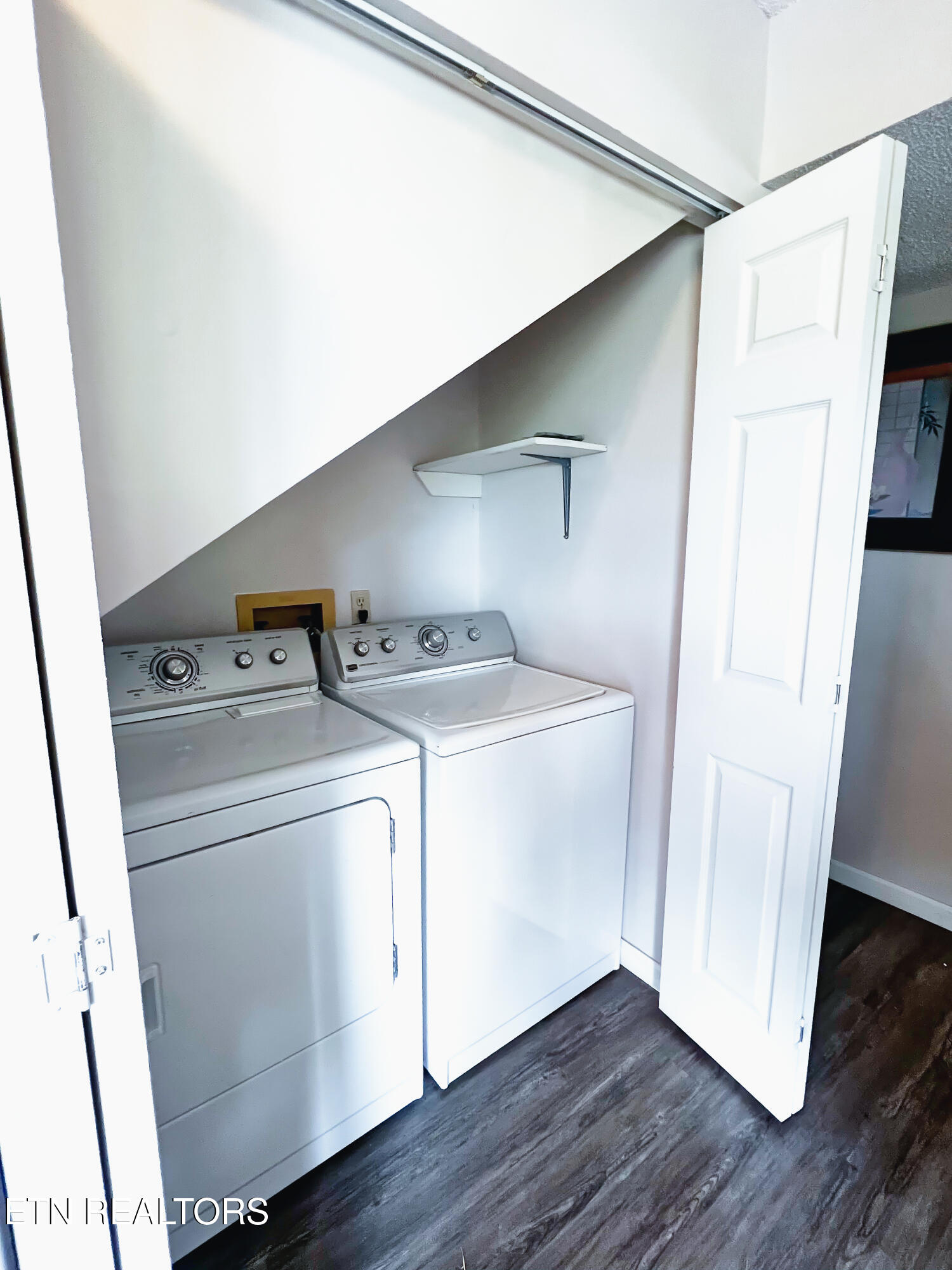 1030 Fox Tail Trail Gatlinburg TN 37738