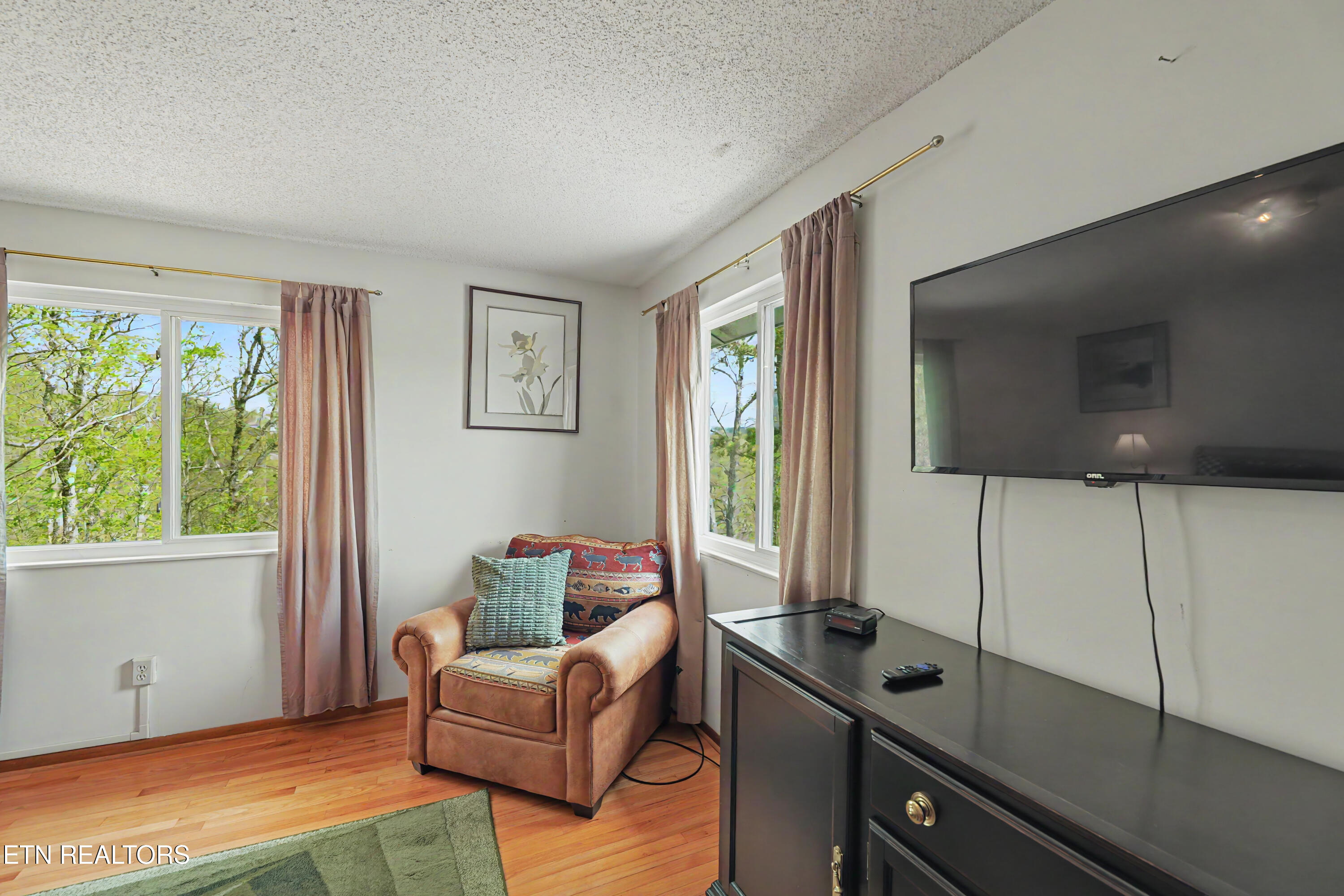1030 Fox Tail Trail Gatlinburg TN 37738