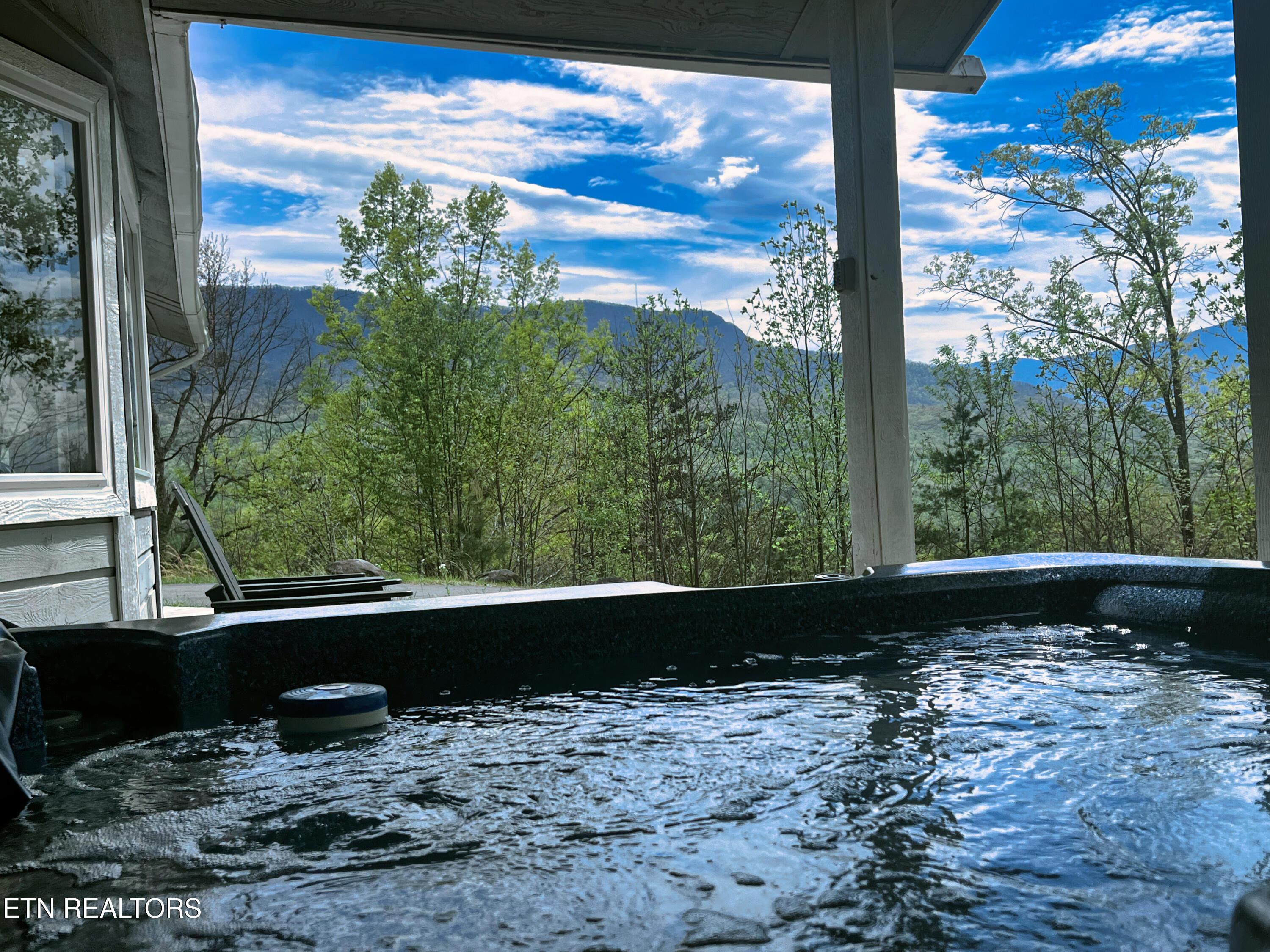 1030 Fox Tail Trail Gatlinburg TN 37738