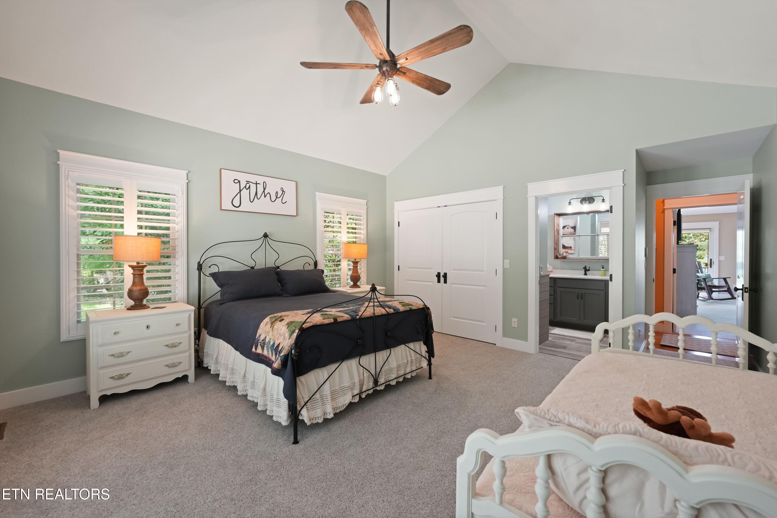 16 Milnor Circle Crossville TN 38558