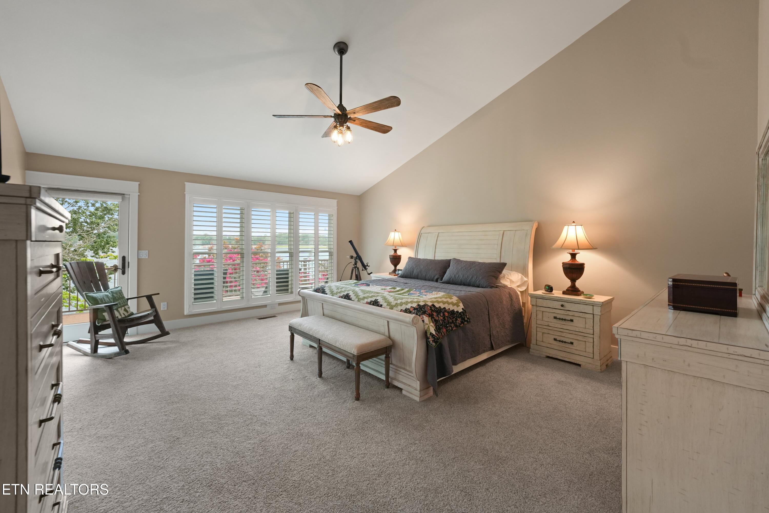 16 Milnor Circle Crossville TN 38558