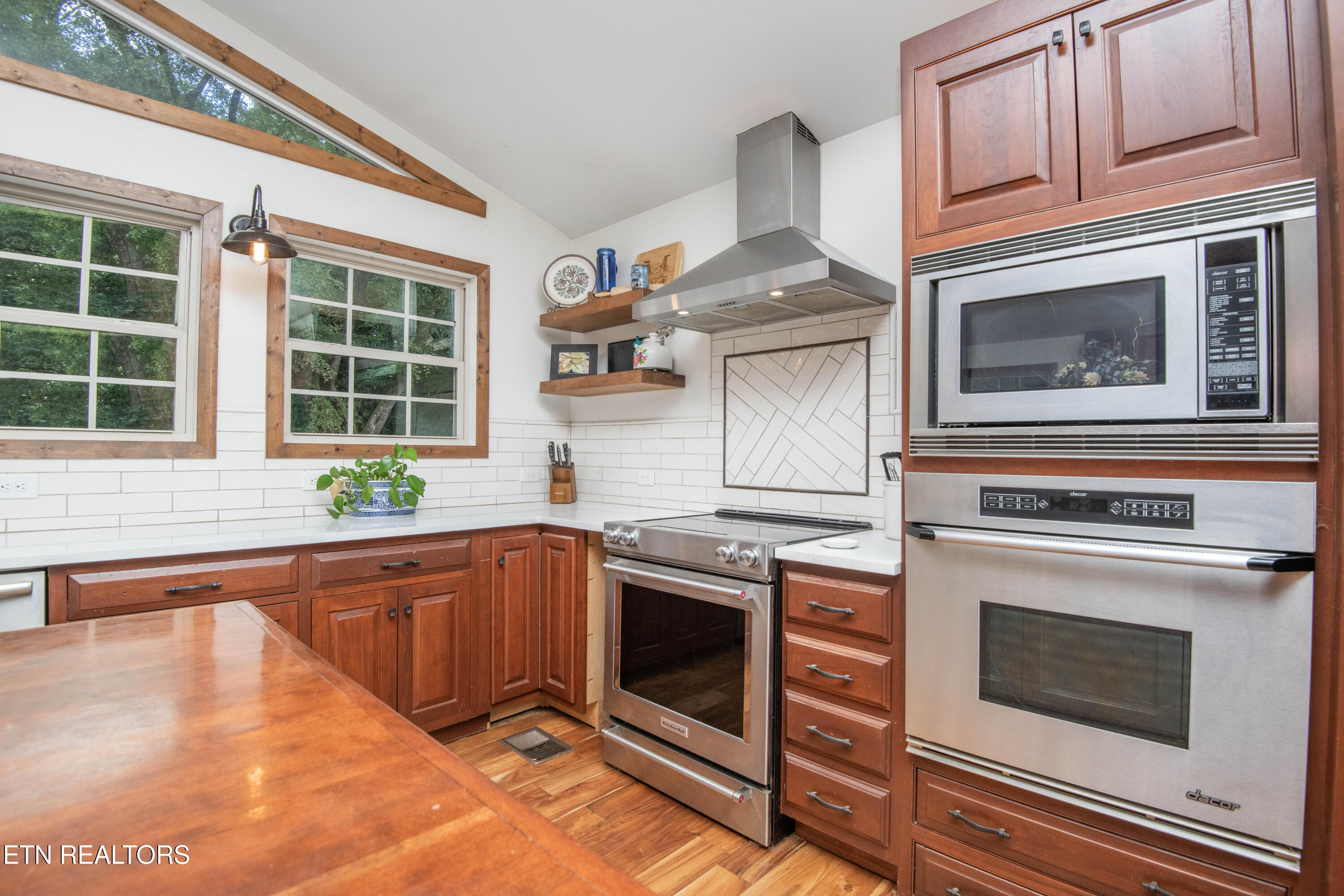 1932 Duncan Road Knoxville TN 37919