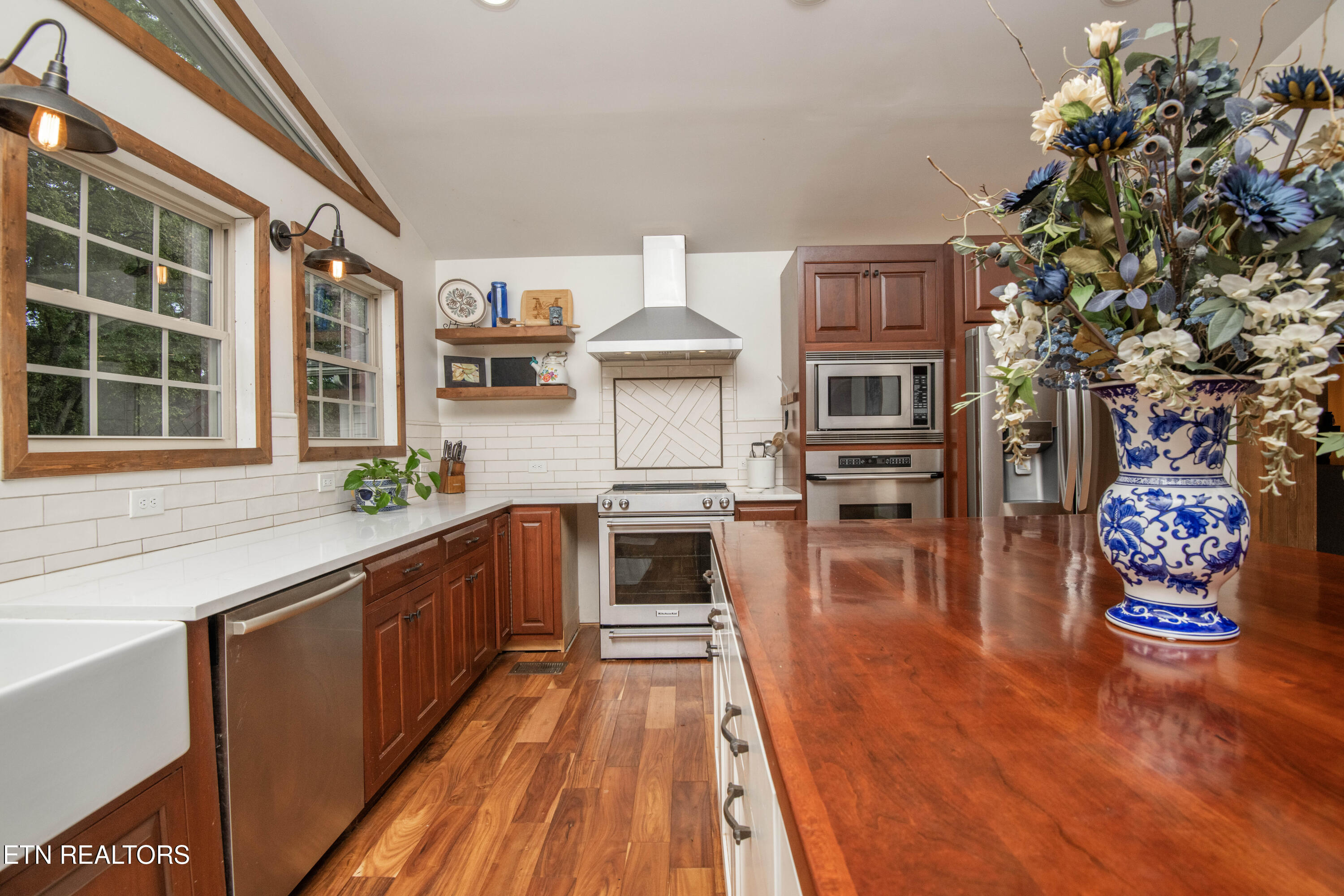 1932 Duncan Road Knoxville TN 37919