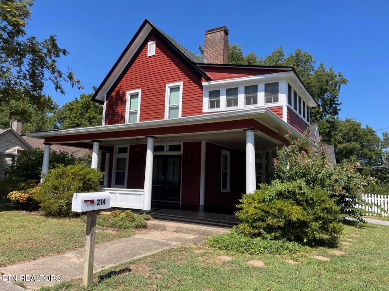 214 Mccaslin Avenue Sweetwater TN 37874