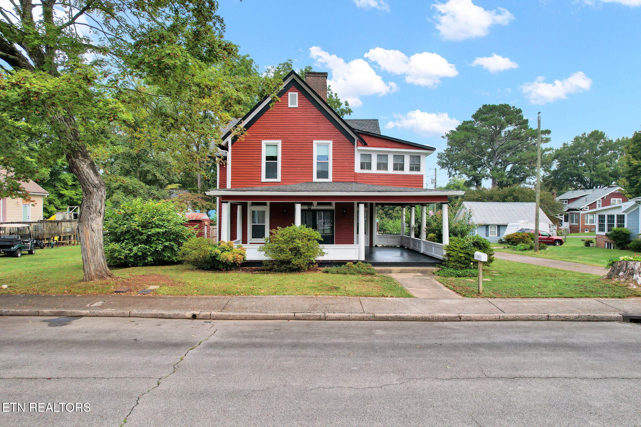 214 Mccaslin Avenue Sweetwater TN 37874
