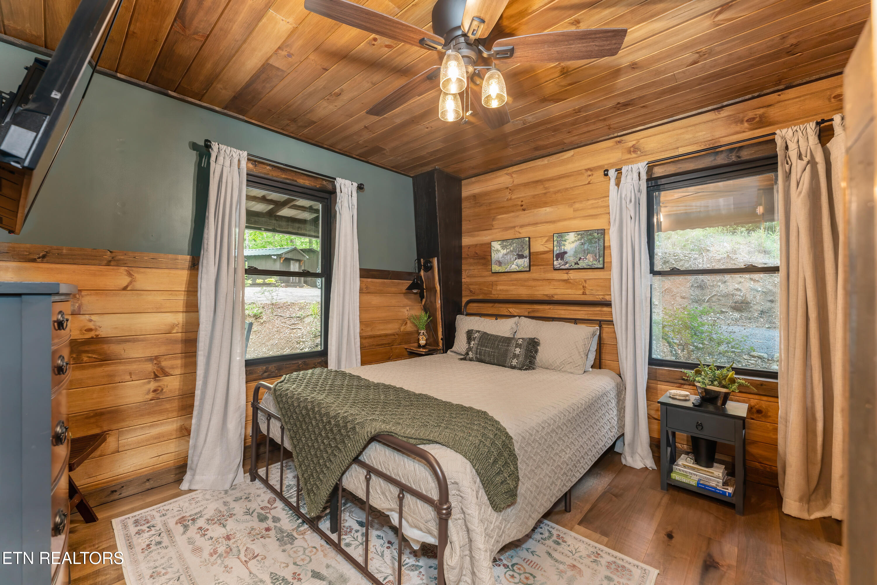 2379 Headrick Lead Sevierville TN 37862